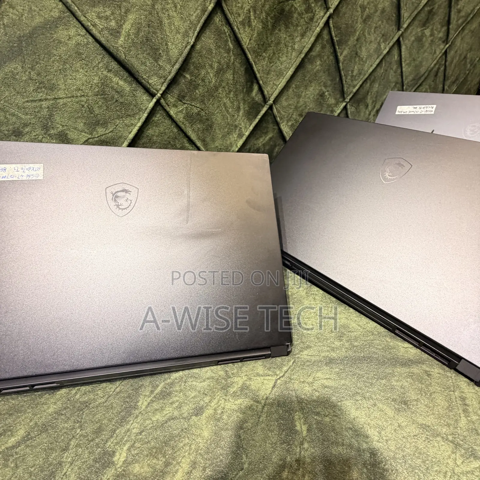 Laptop MSI GS66 Stealth 12UHS 16GB Intel Core i7 SSD 512GB