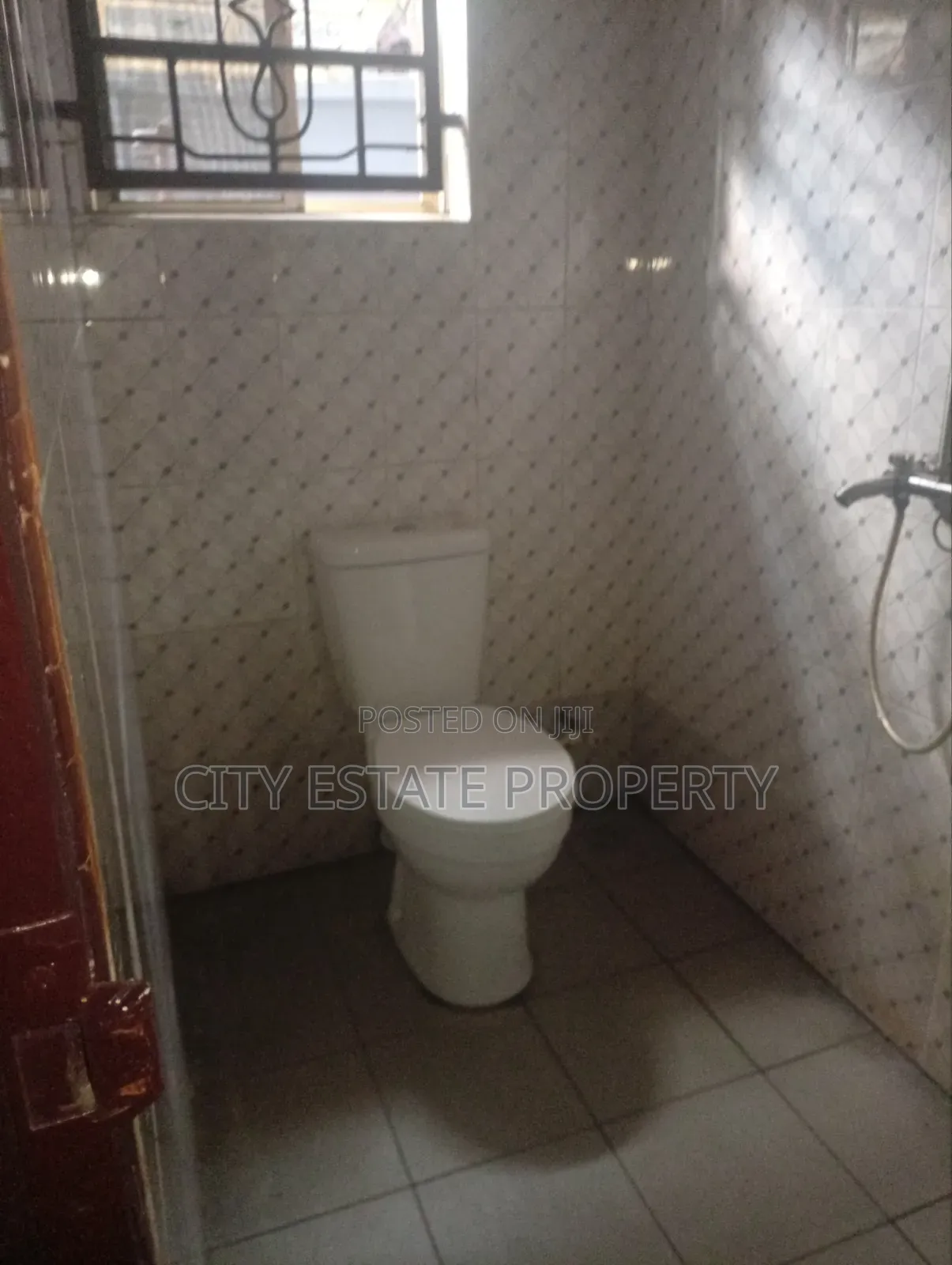 18bdrm Block of Flats in Owerri for sale