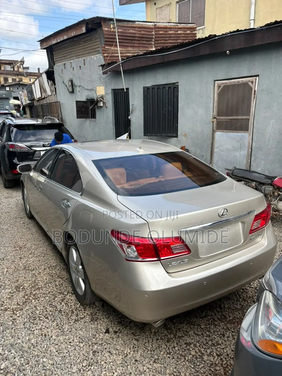 Lexus ES 2012 Gold