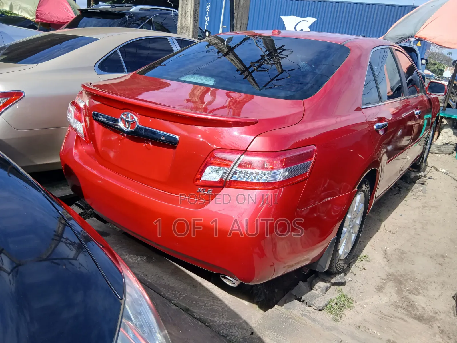 Toyota Camry XLE V6 4dr Sedan (3.5L 6cyl 6AM) 2010 Red