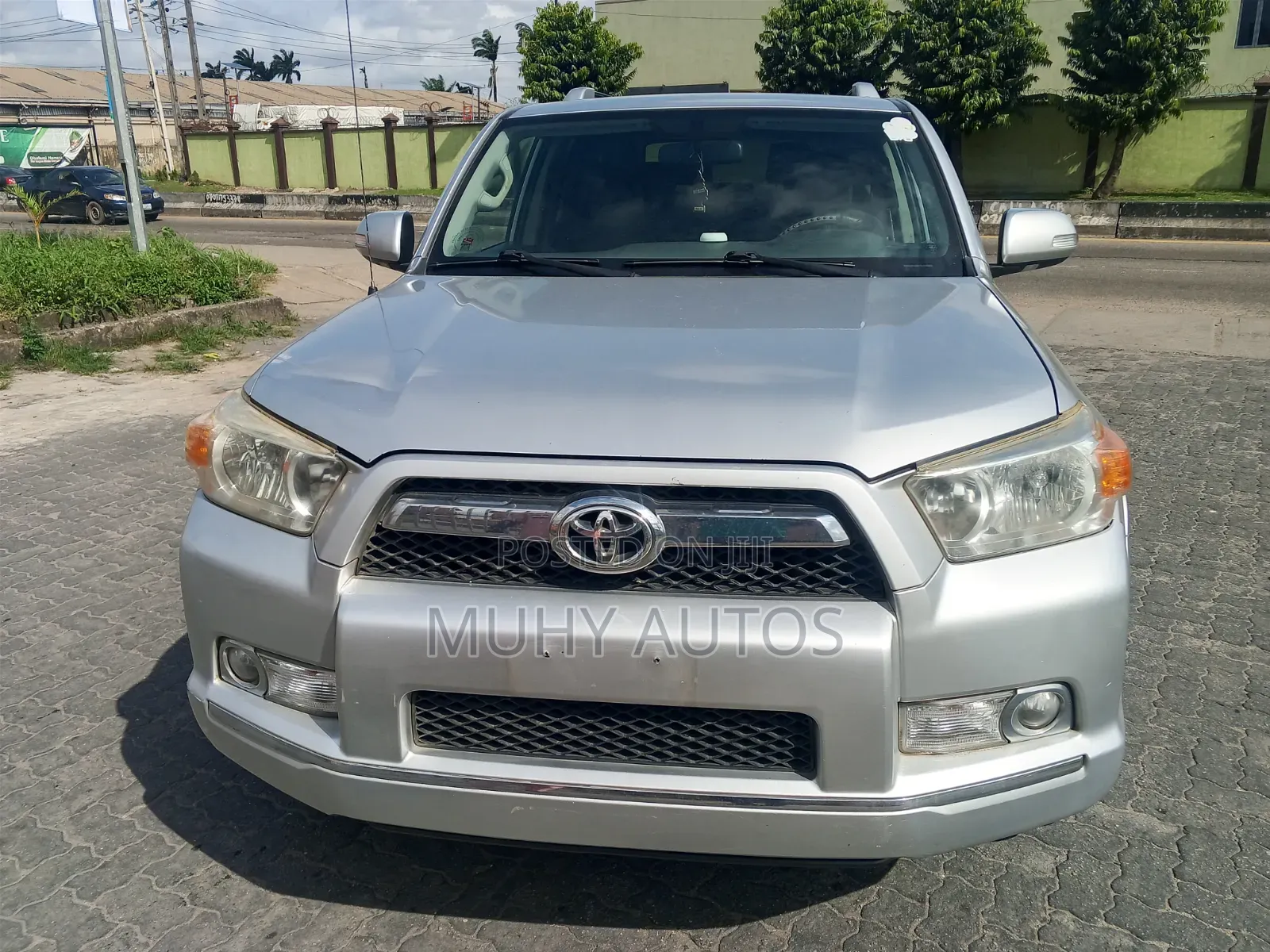 Toyota 4-Runner 2011 White