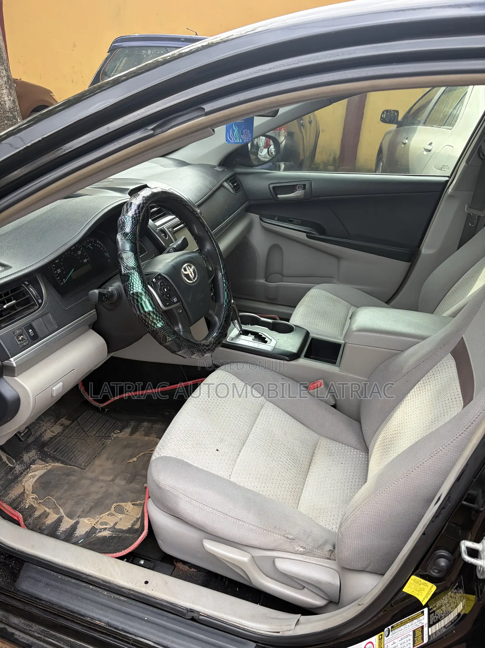 Toyota Camry SE 4dr Sedan (2.5L 4cyl 6A) 2014 Black