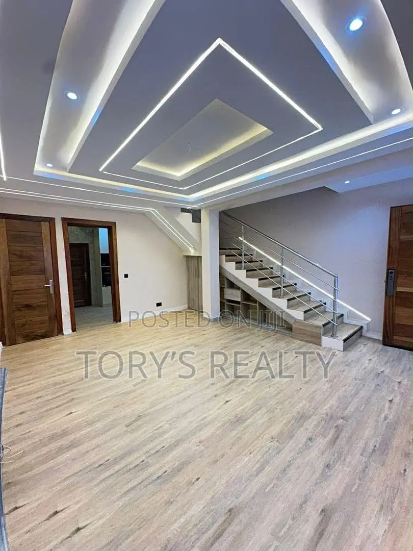 2bdrm Maisonette in Ikate for sale