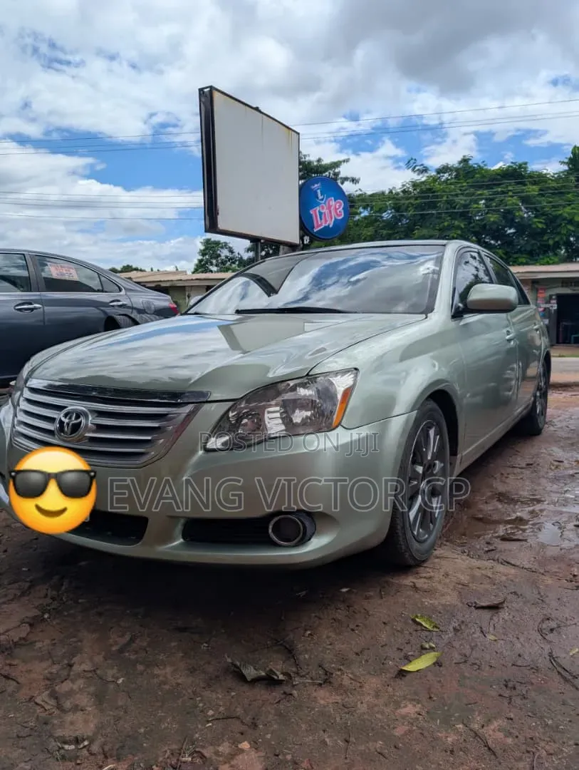 Toyota Avalon XLS Sedan FWD (3.5L 6cyl 6A) 2008 Gray