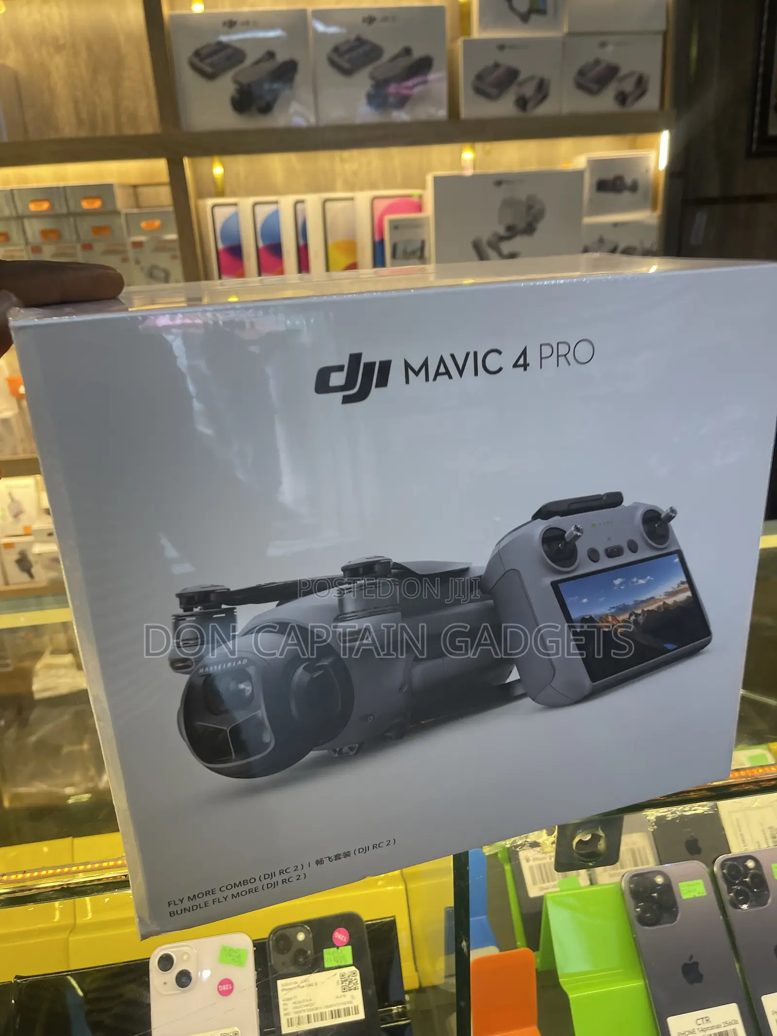 DJI MAVIC 4 Pro Fly More Combo