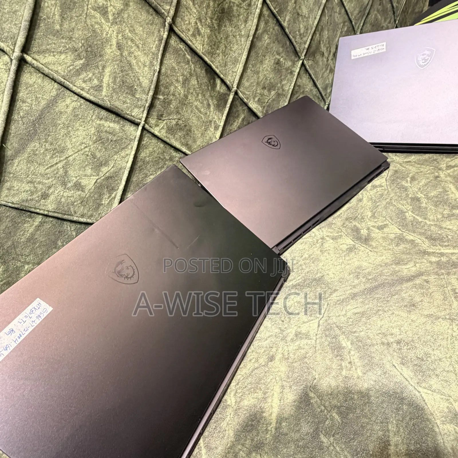 Laptop MSI GS66 Stealth 12UHS 16GB Intel Core i7 SSD 1T