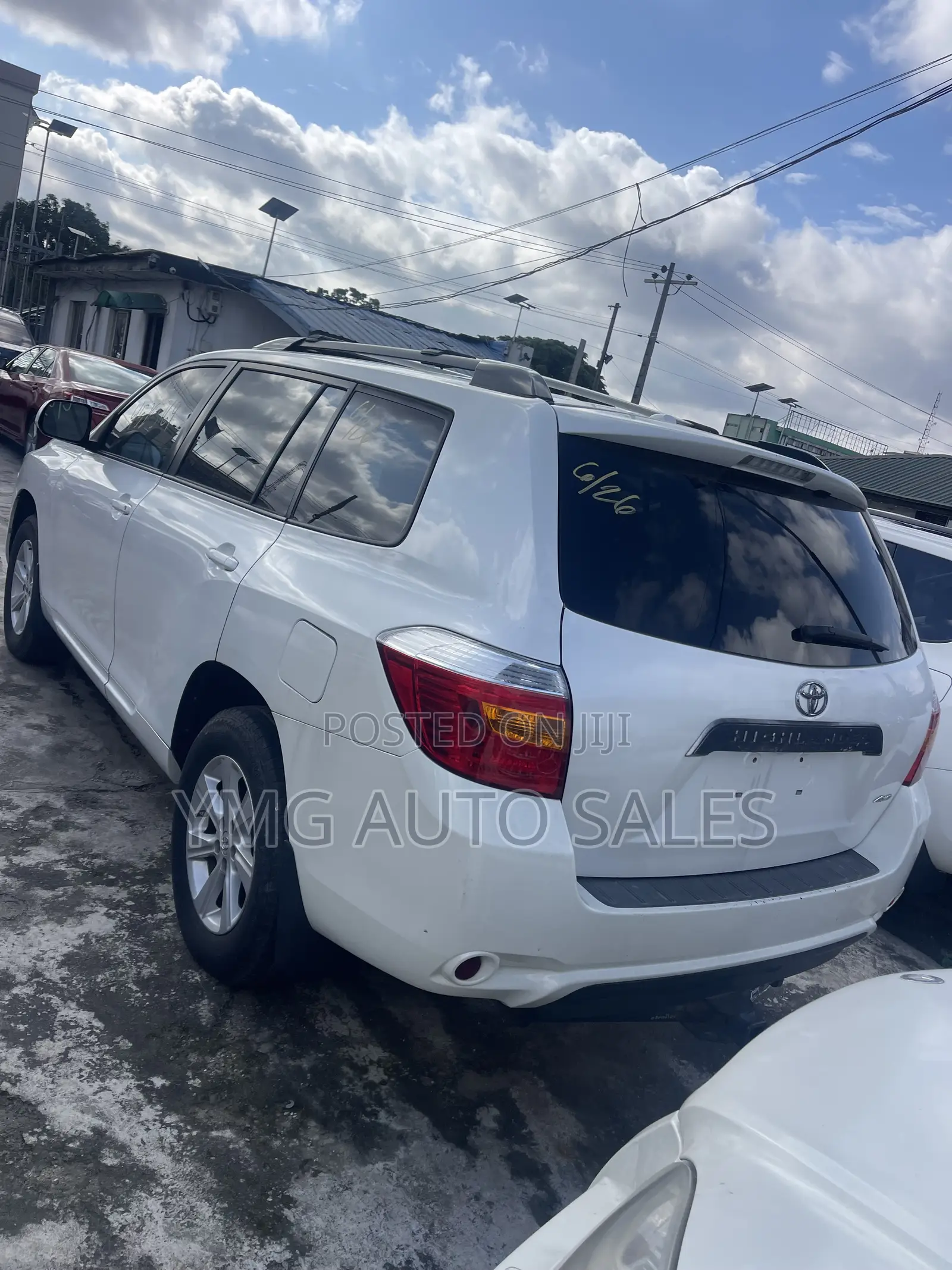 Toyota Highlander SE 2010 White