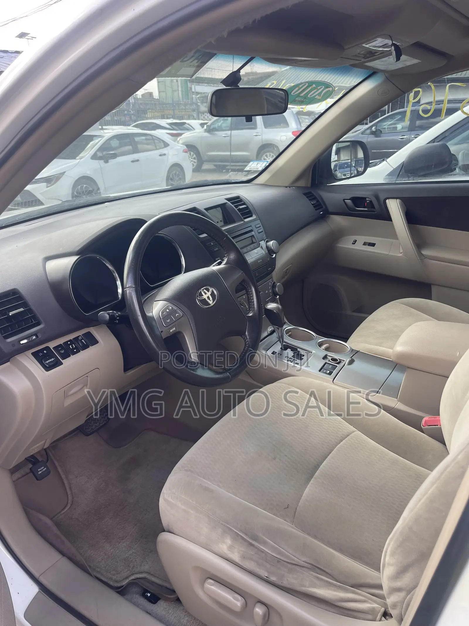 Toyota Highlander SE 2010 White