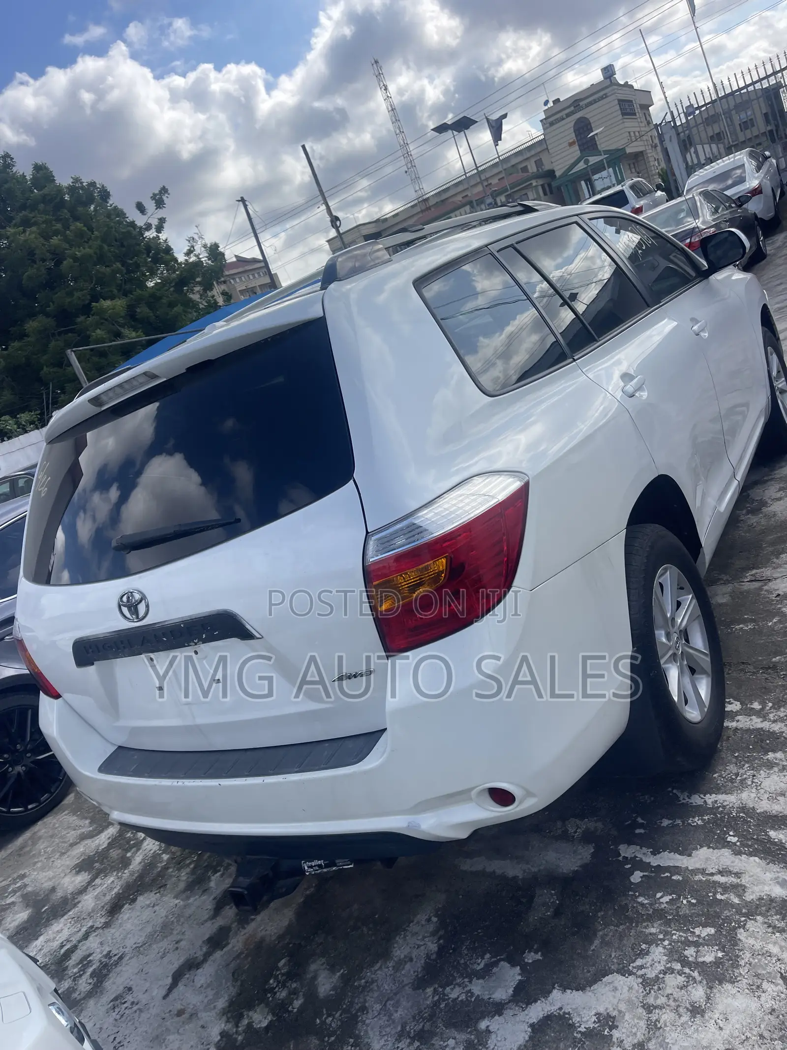 Toyota Highlander SE 2010 White