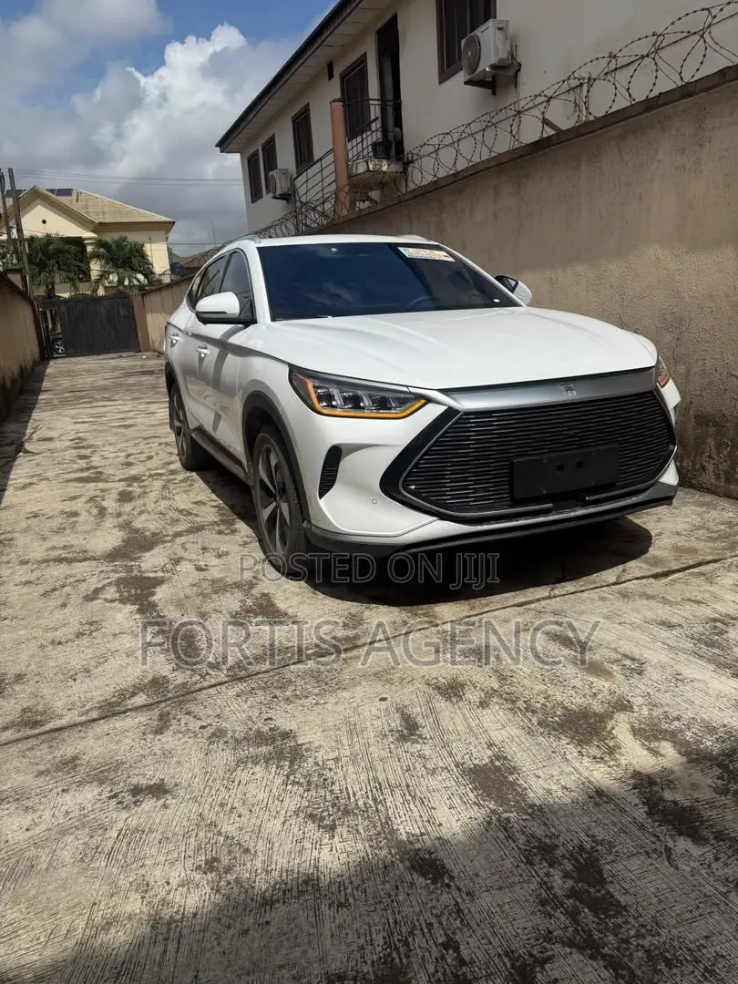 BYD Song Plus 2024 White
