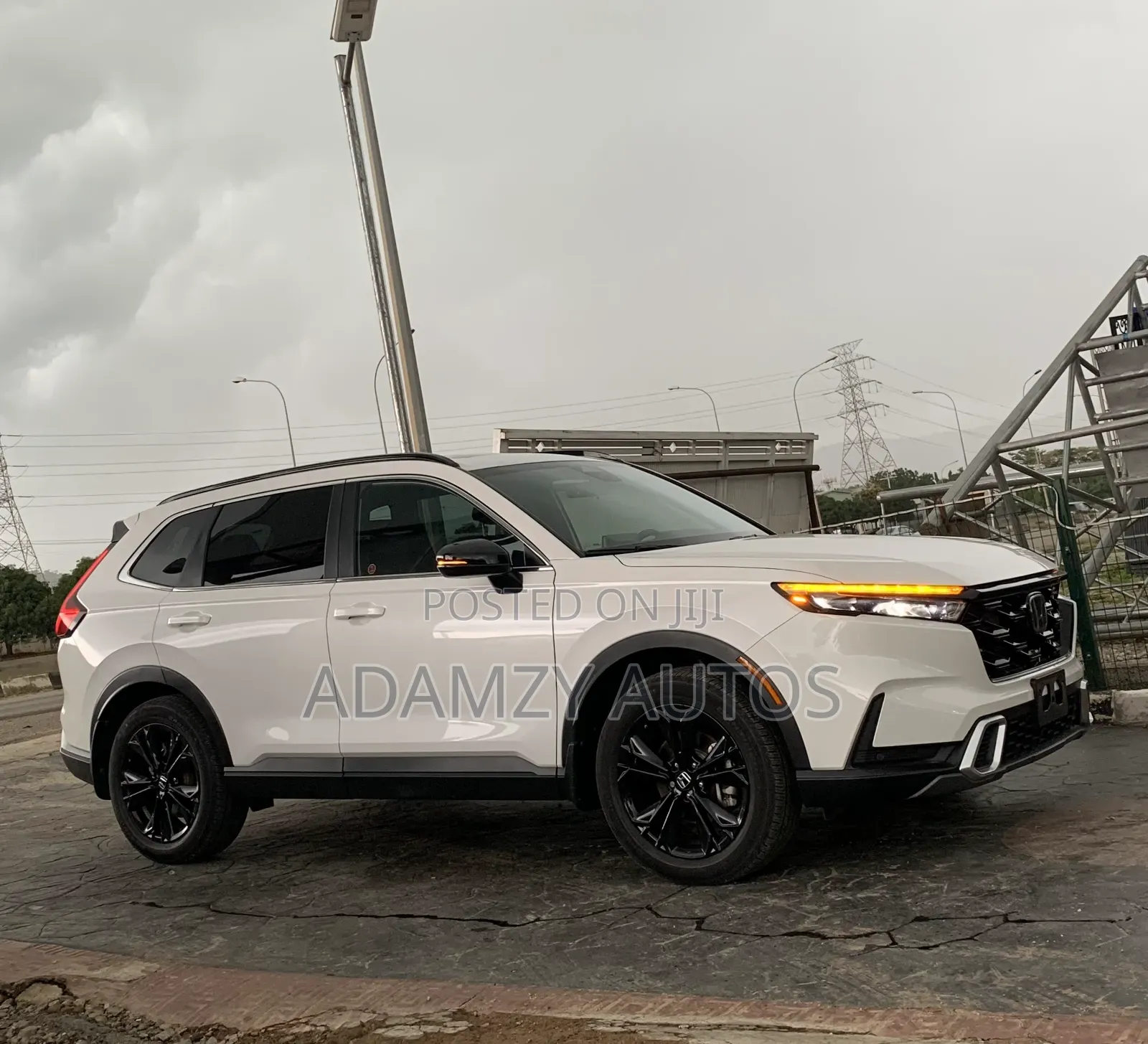 Honda CR-V 2023 White