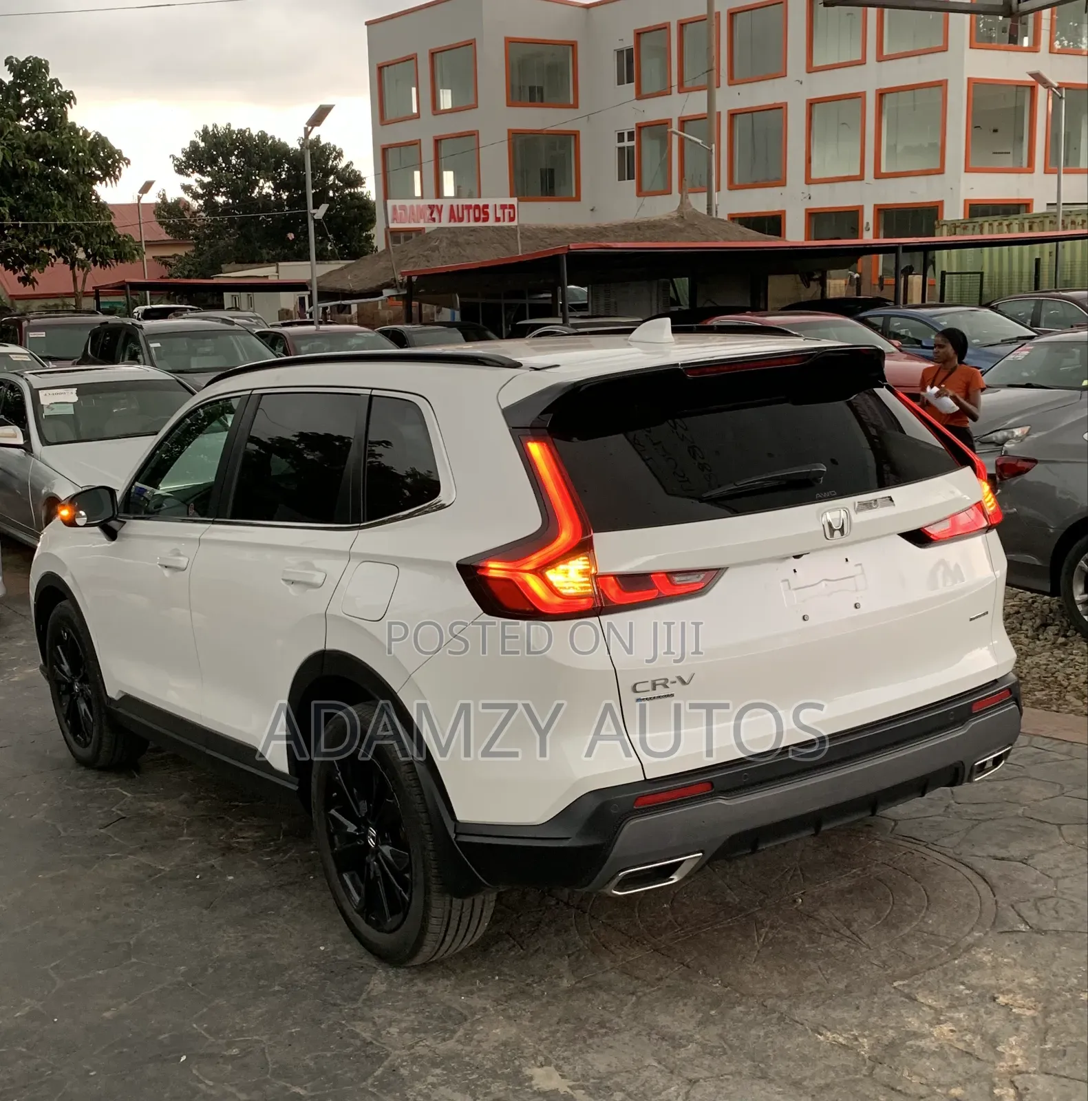 Honda CR-V 2023 White