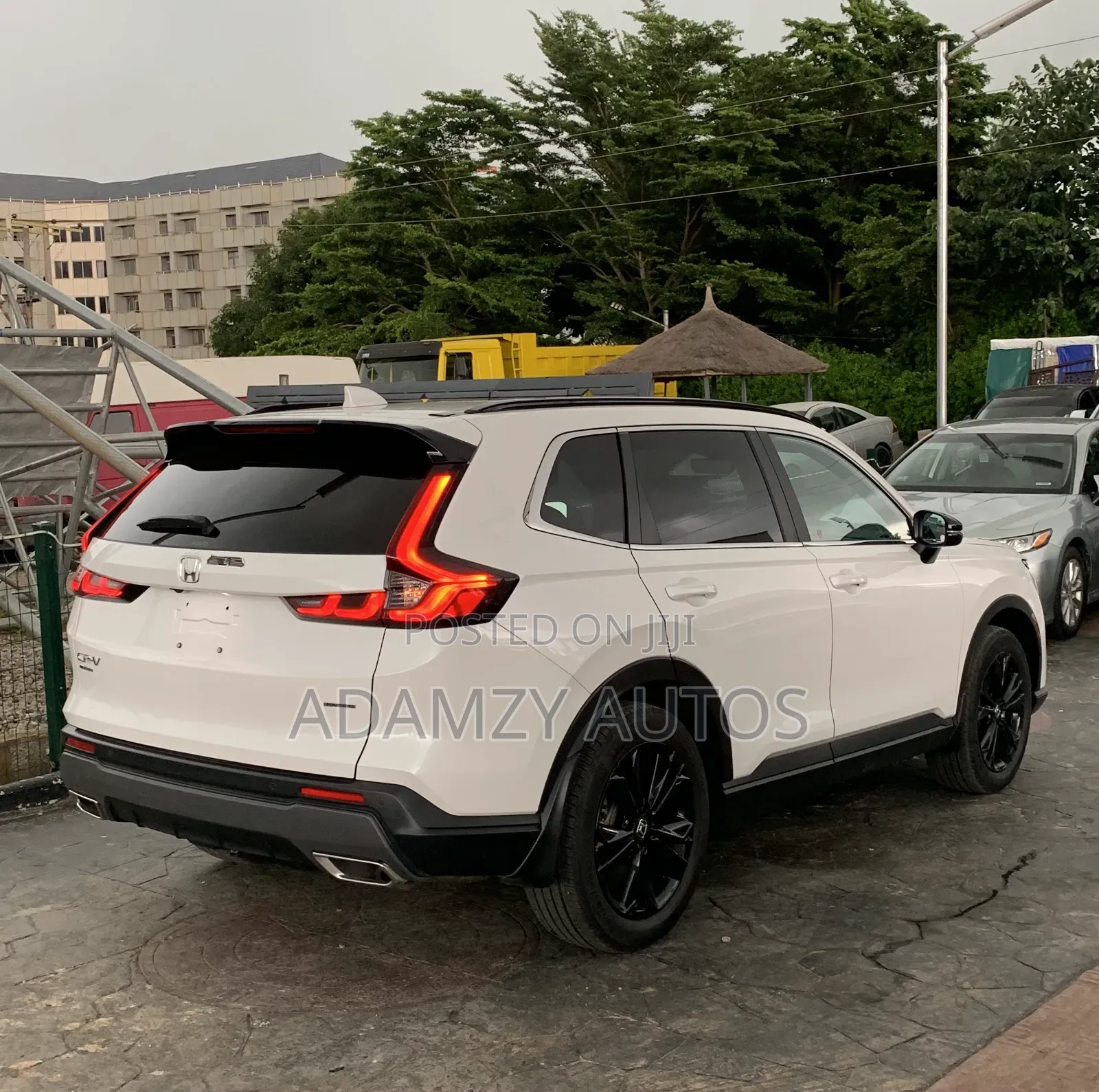 Honda CR-V 2023 White