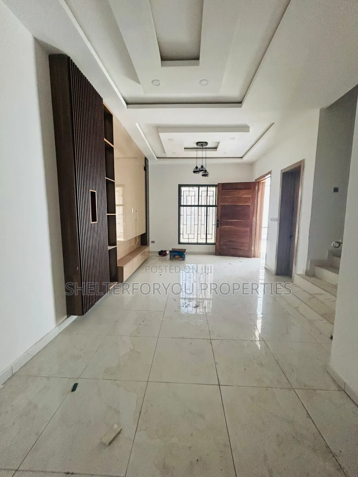 4bdrm Duplex in Ikota for sale