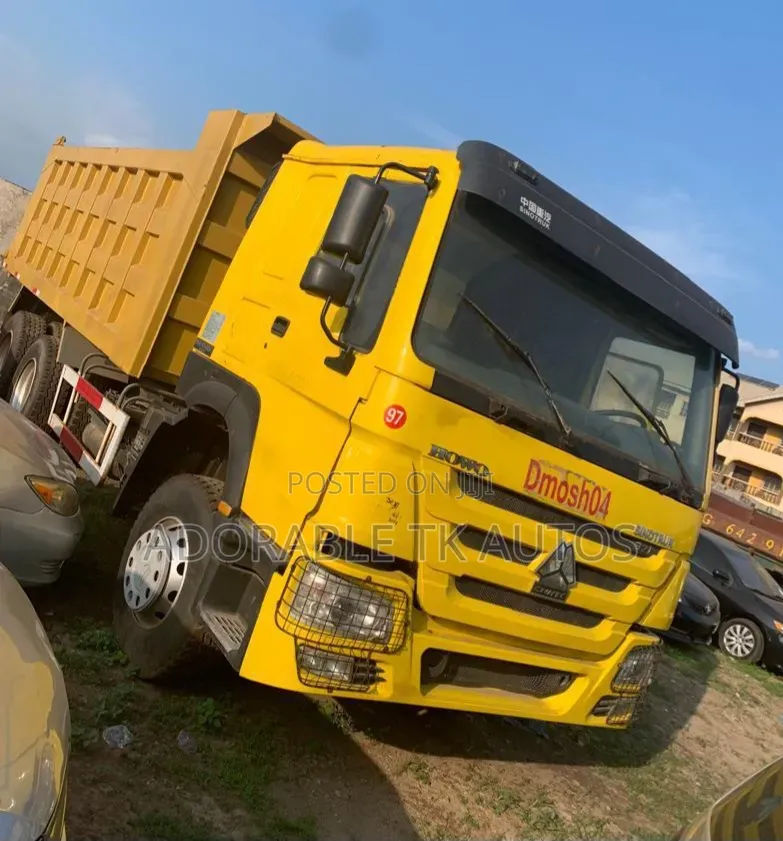 A Brand New HOWO SINOTRUCK in Mint Condition for Sale