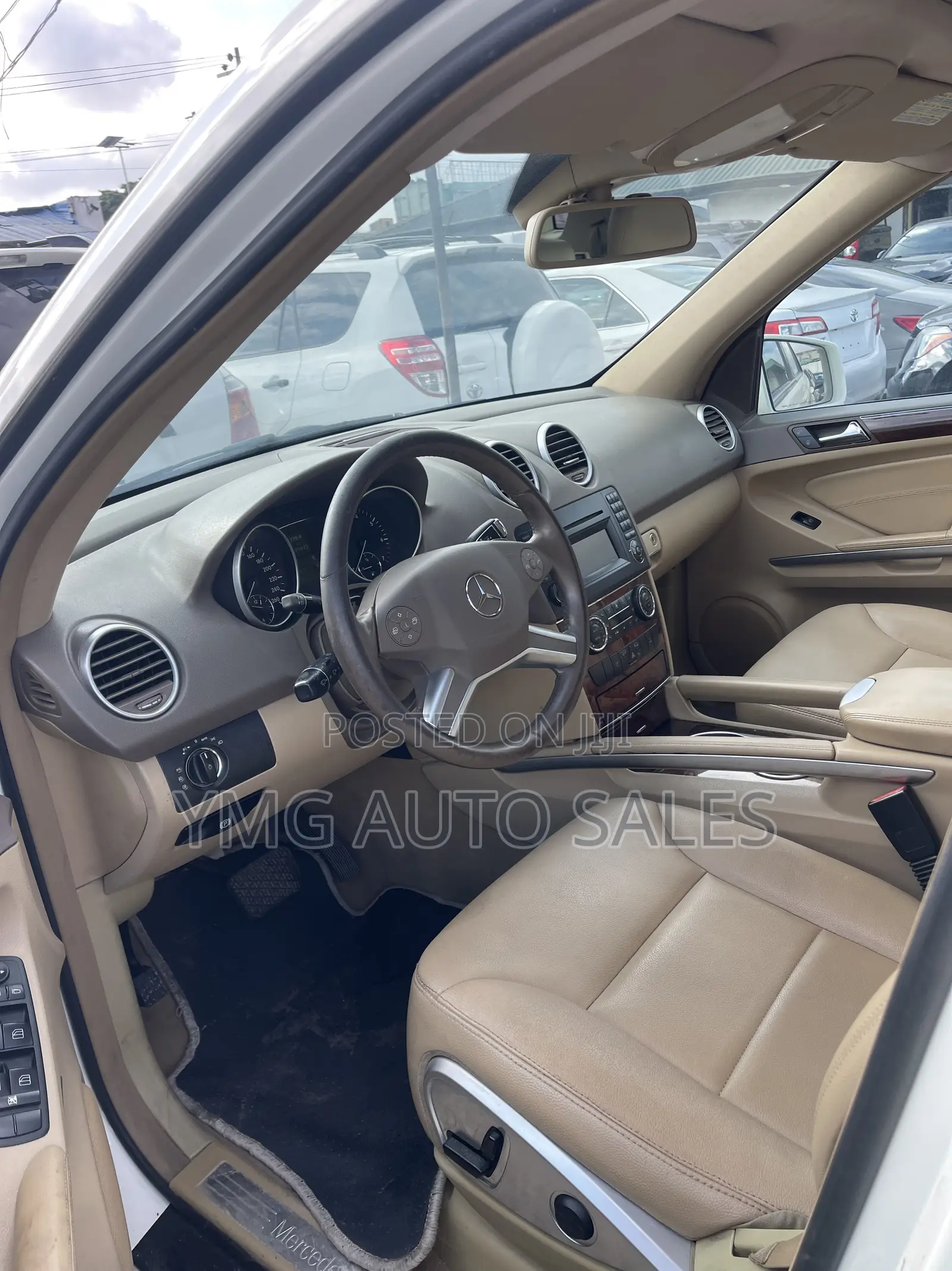 Mercedes-Benz M Class ML 350 4Matic 2011 White