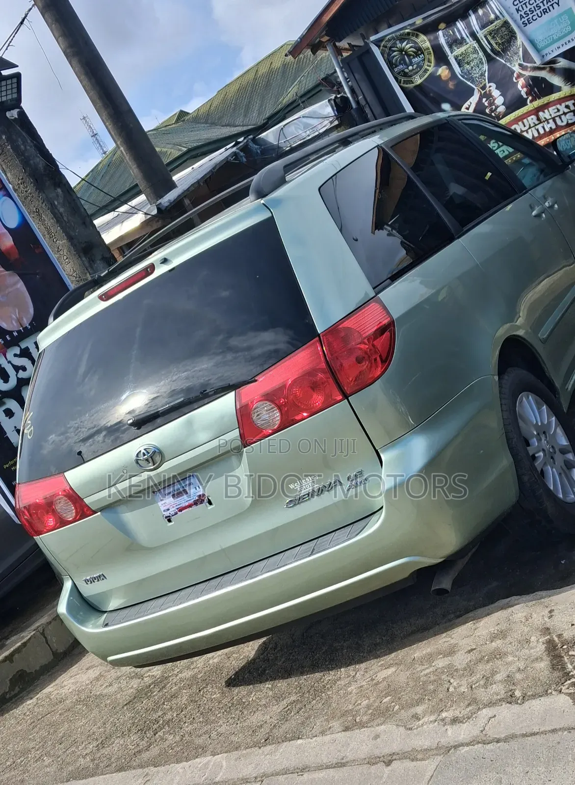 Toyota Sienna 2008 Green