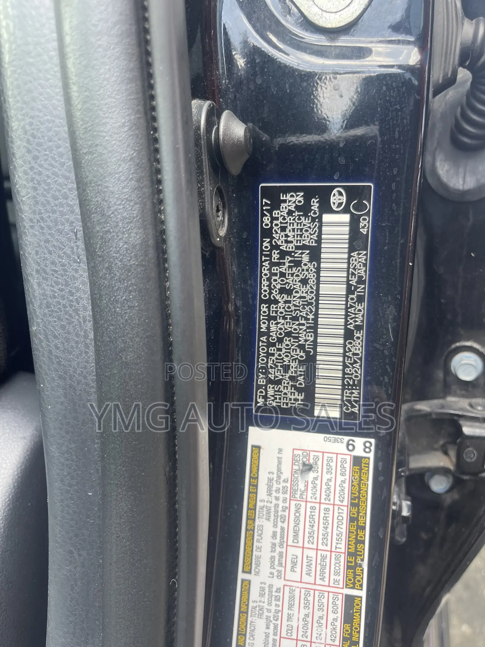 Toyota Camry SE FWD (2.5L 4cyl 8AM) 2018 Black