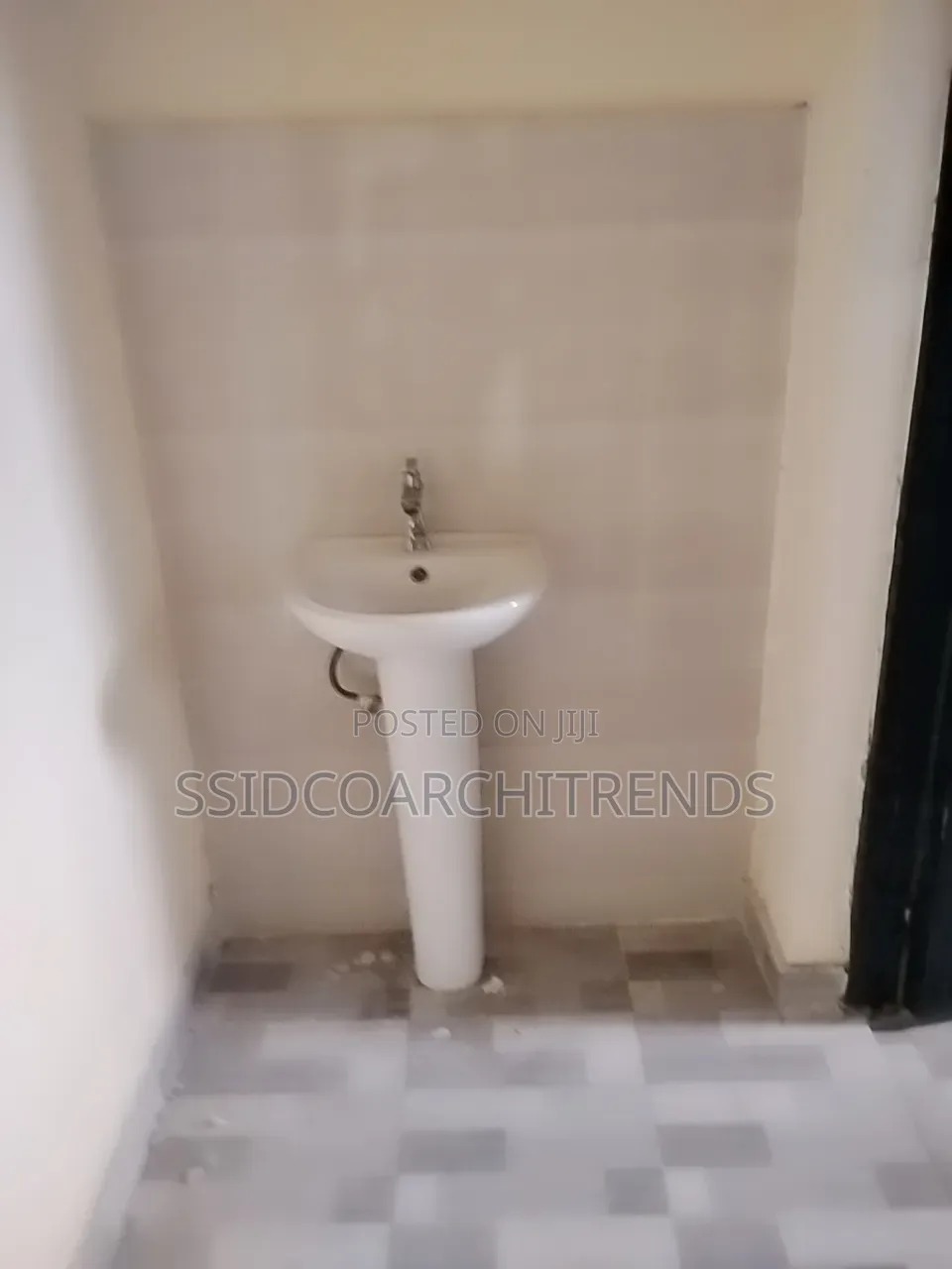 Open Space for Shop/Office for Rent at Sangotedo on the Express 15m