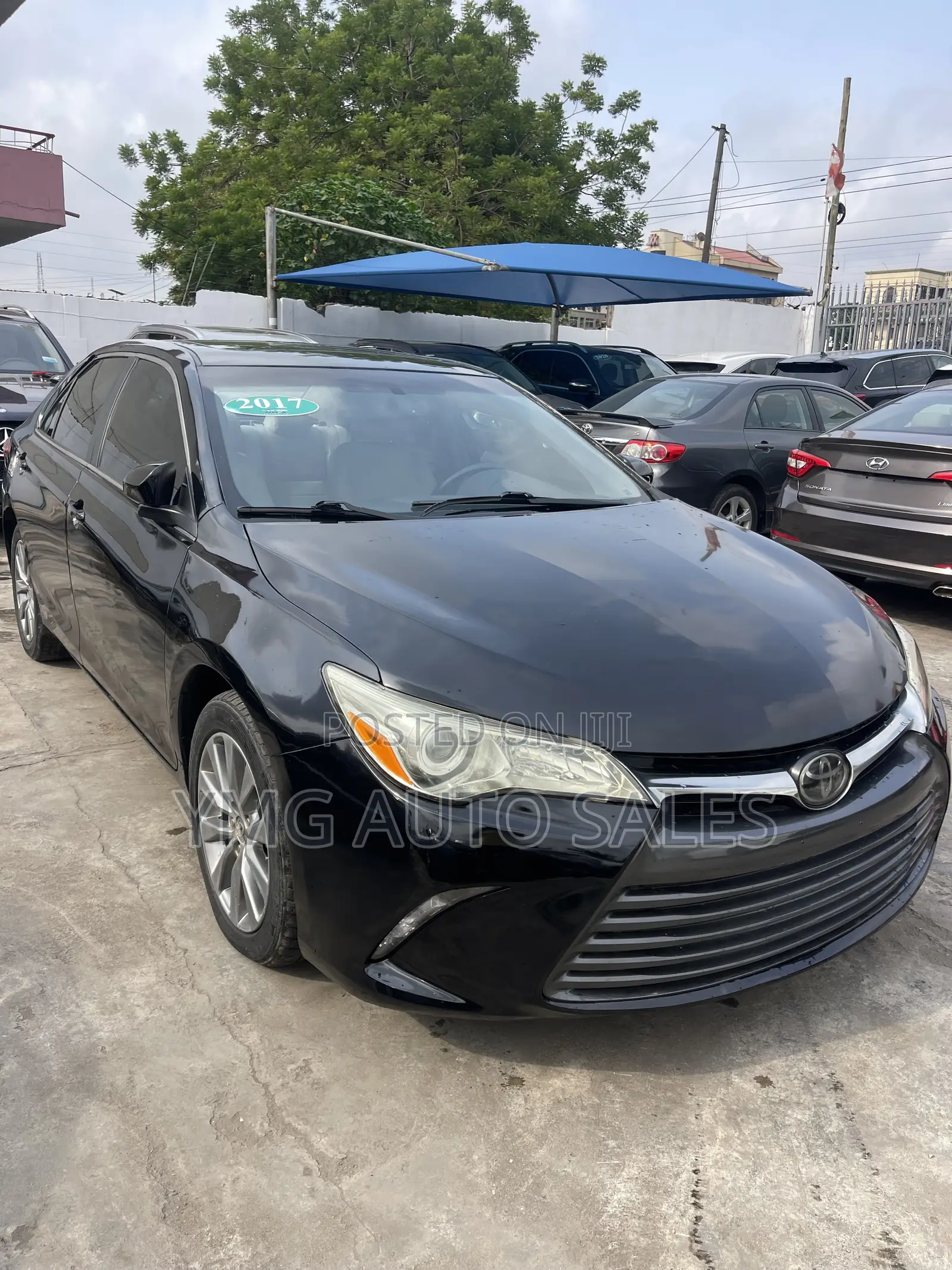 Toyota Camry XLE 4dr Sedan (3.5L 6cyl 6A) 2017 Black