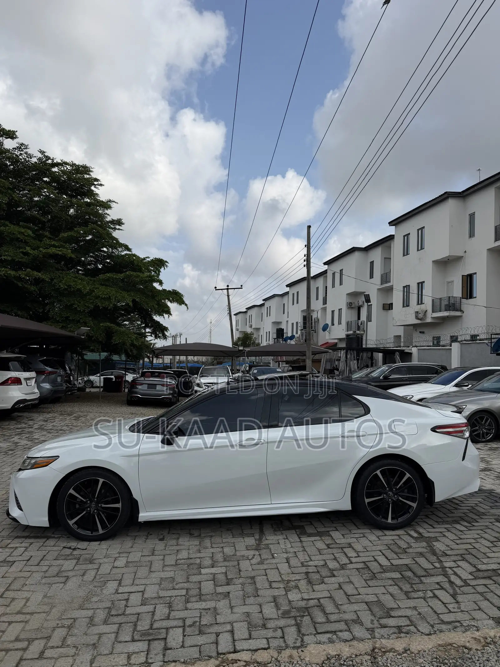 Toyota Camry XSE V6 FWD 2020 White