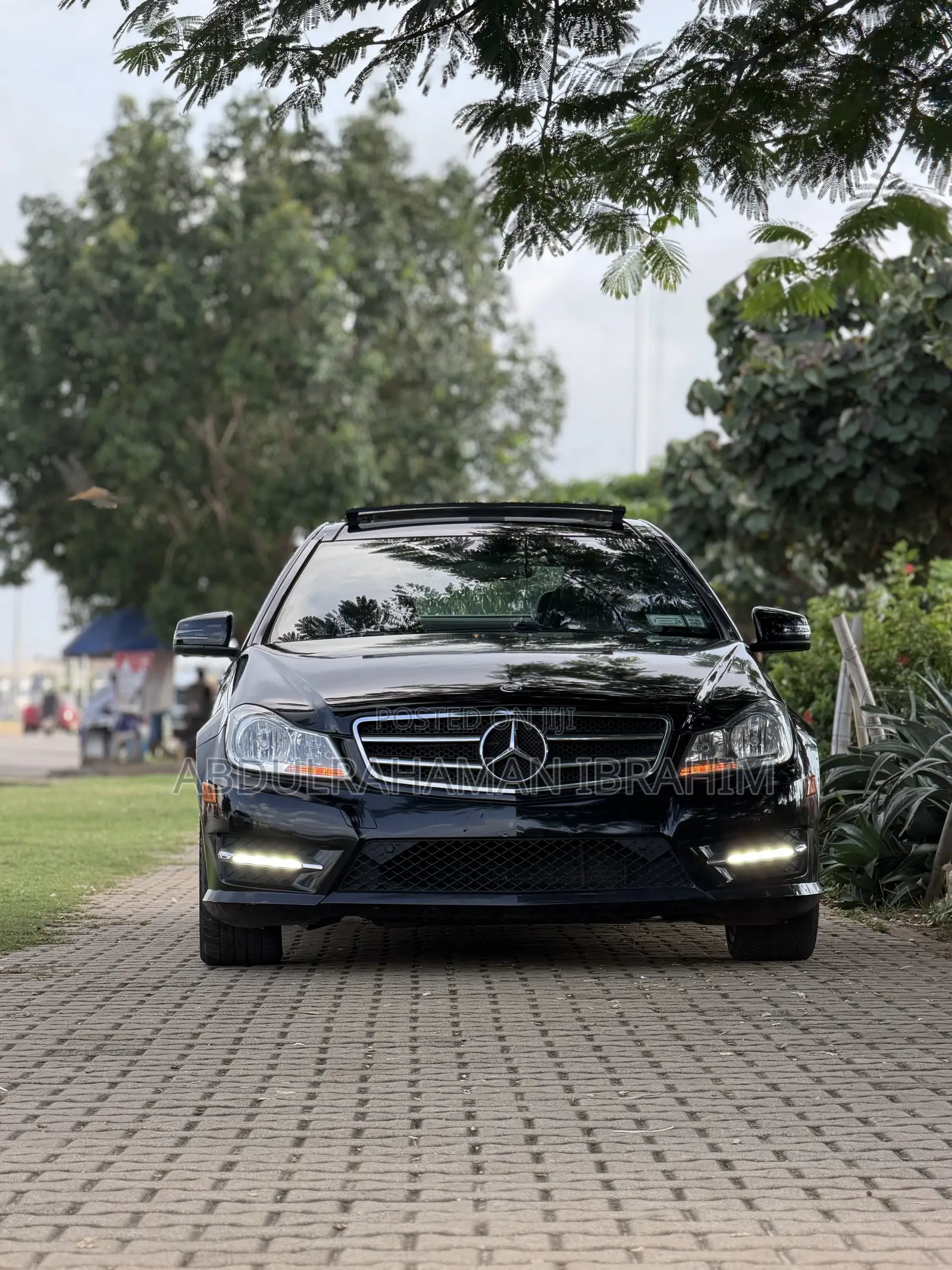 Mercedes-Benz C350 2014 Black