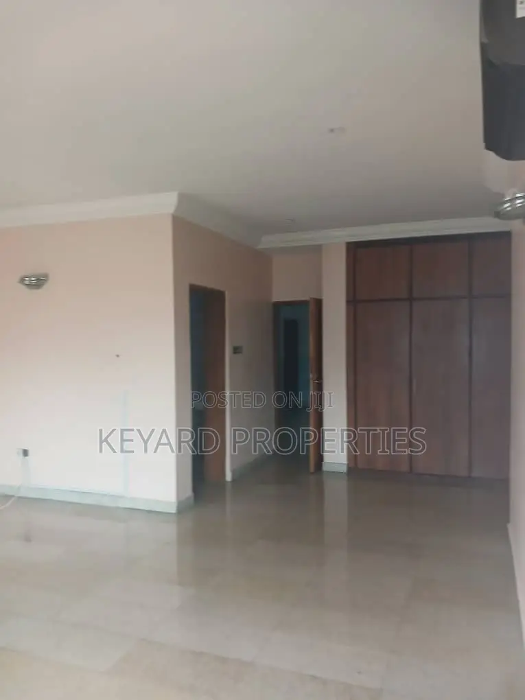 6bdrm Duplex in Wuse 2 for rent