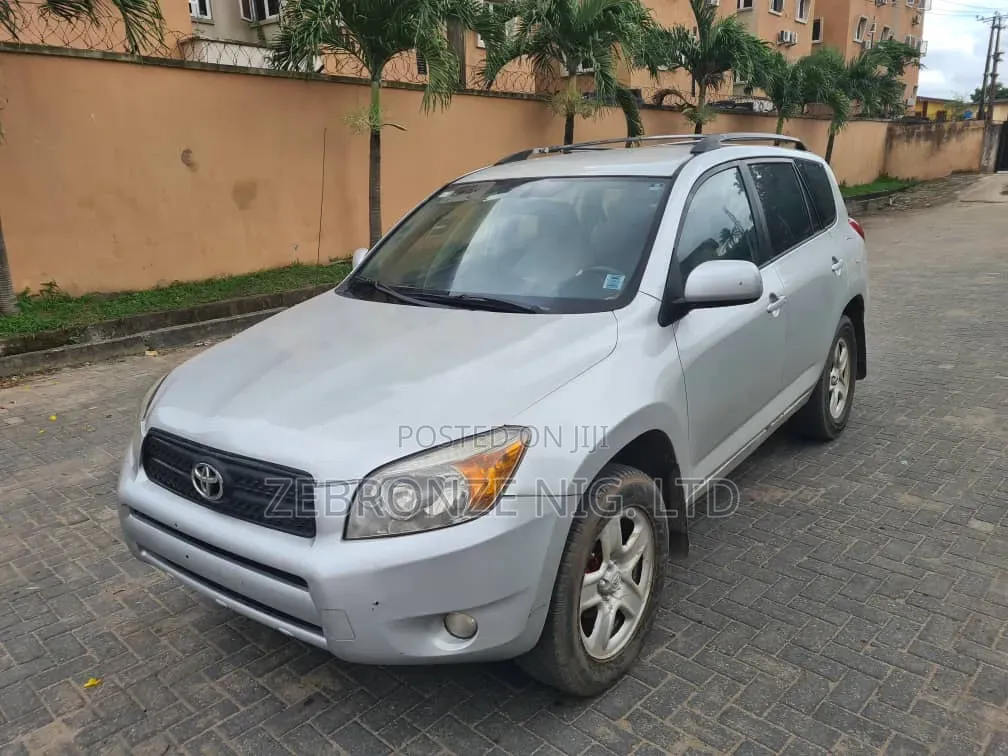 Toyota RAV4 2007 Silver
