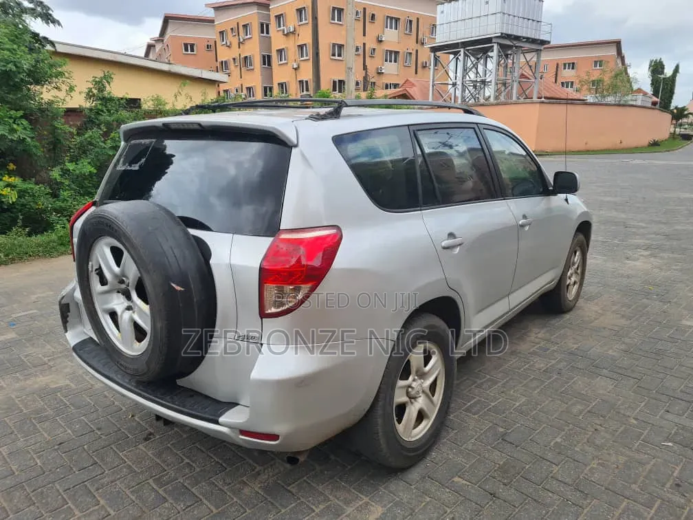 Toyota RAV4 2007 Silver