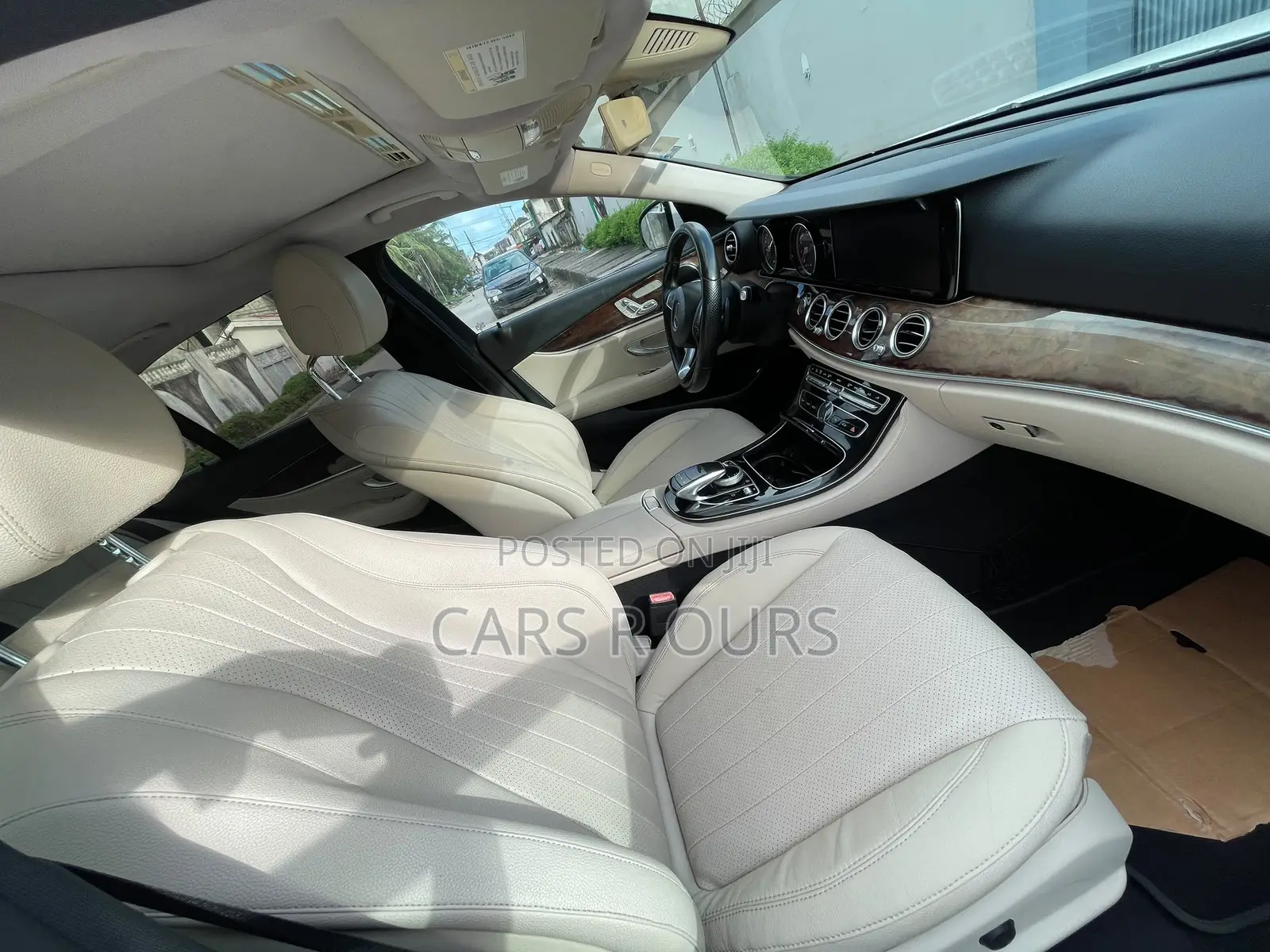 Mercedes-Benz E300 Base RWD Sedan (2.0L 4cyl 9A) 2017 White