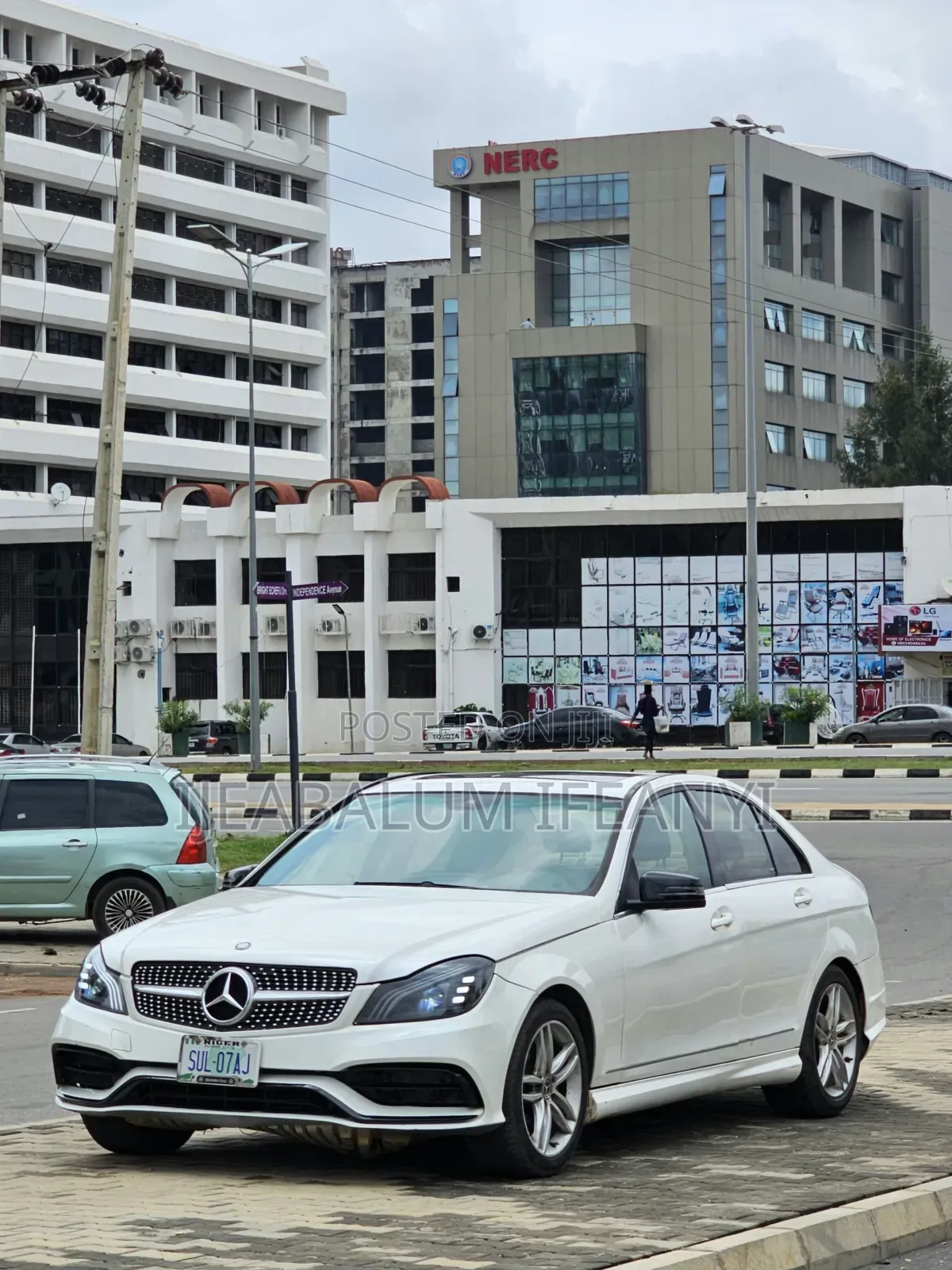 Mercedes-Benz C300 Luxury 4Matic Sedan AWD (3.0L 6cyl 7A) 2012 White