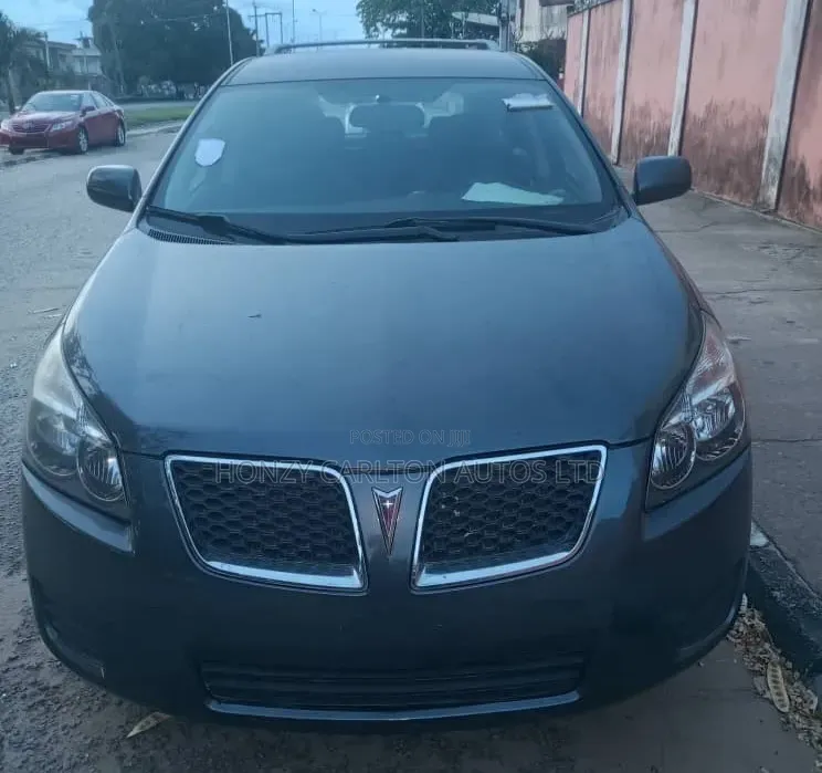 Pontiac Vibe 2.4 4WD 2009 Gray