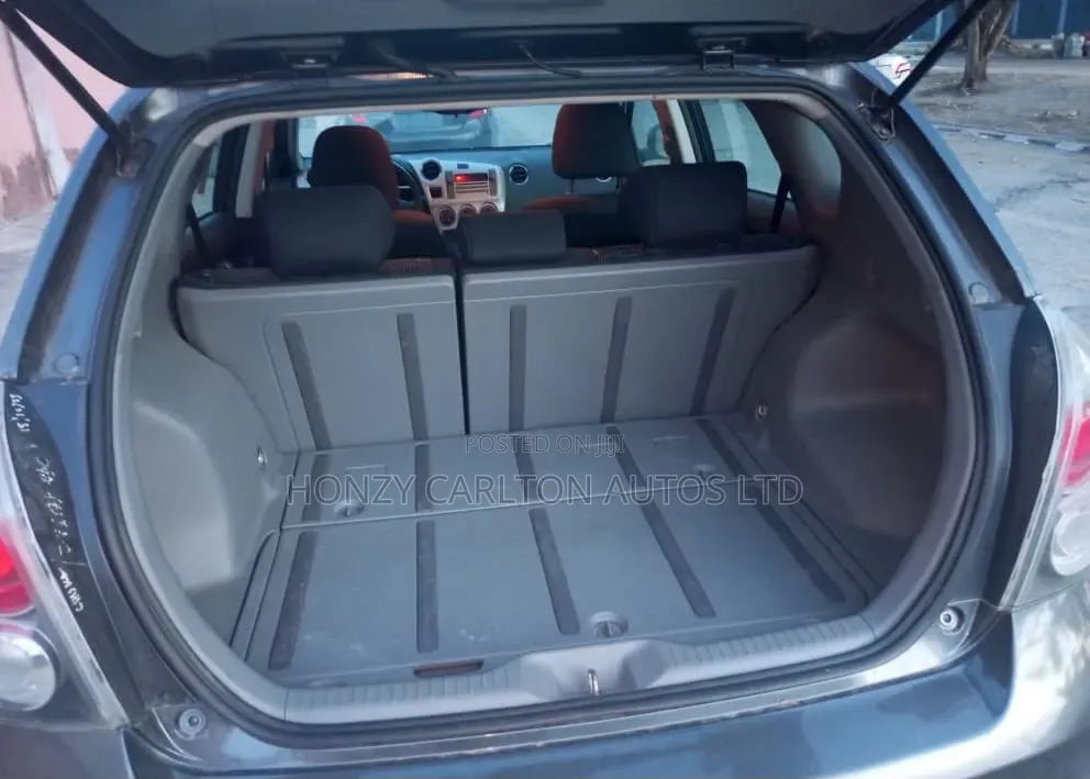 Pontiac Vibe 2.4 4WD 2009 Gray