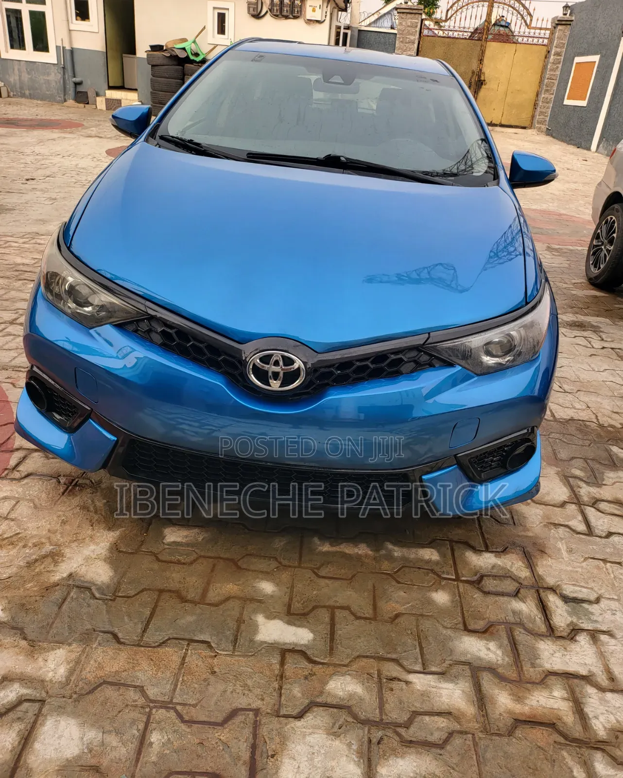 Toyota Corolla 2017 Blue