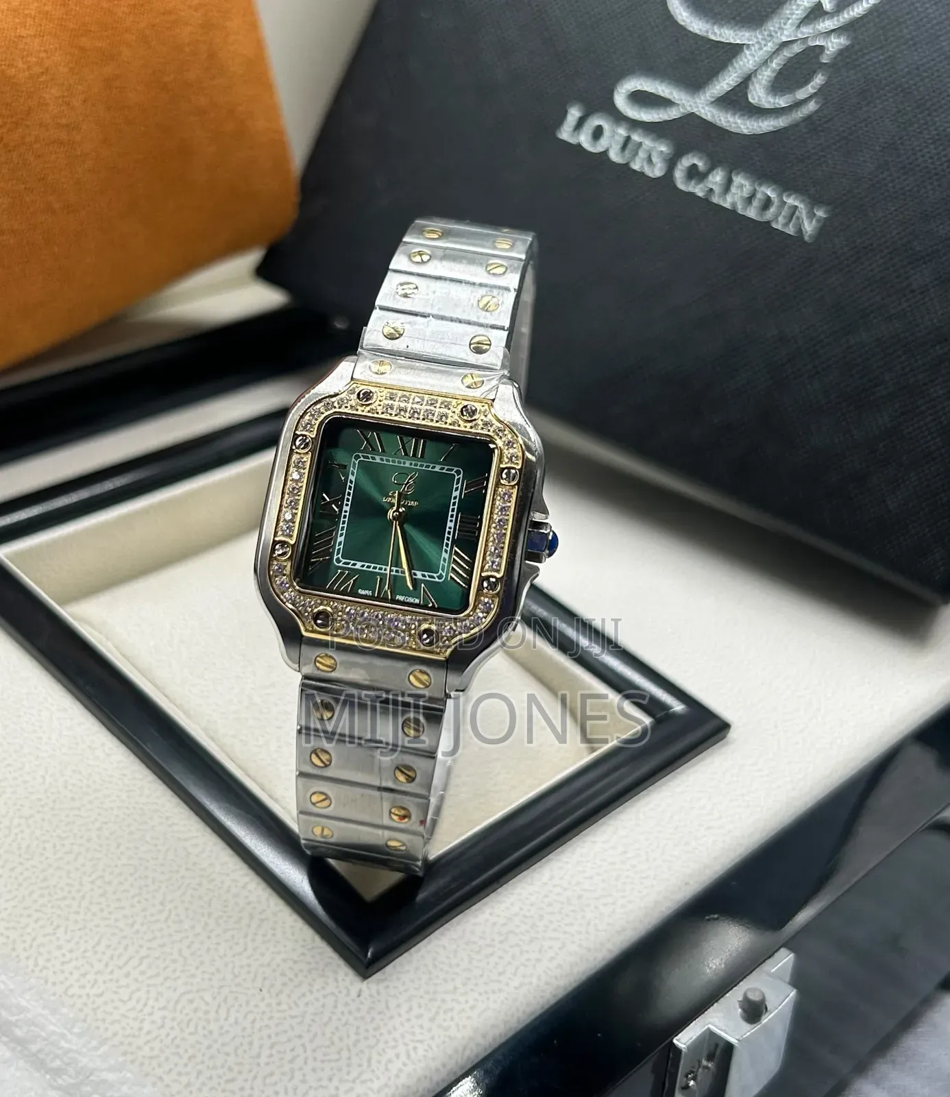 LOUIS CARDIN – Luxury Unisex Watch*