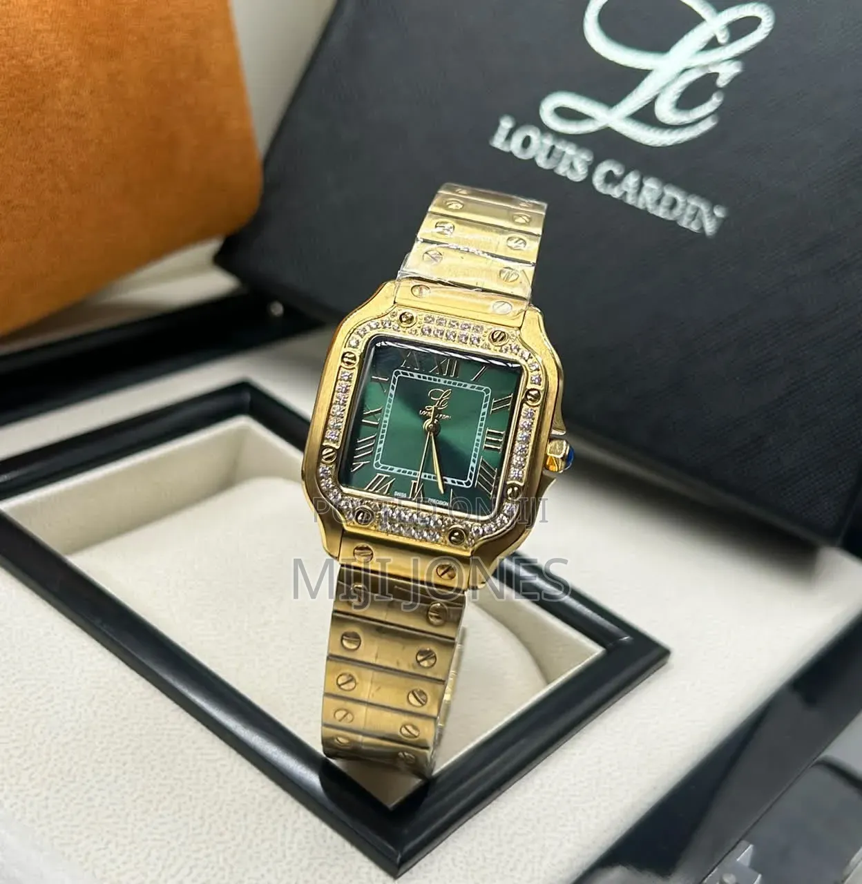 LOUIS CARDIN – Luxury Unisex Watch*