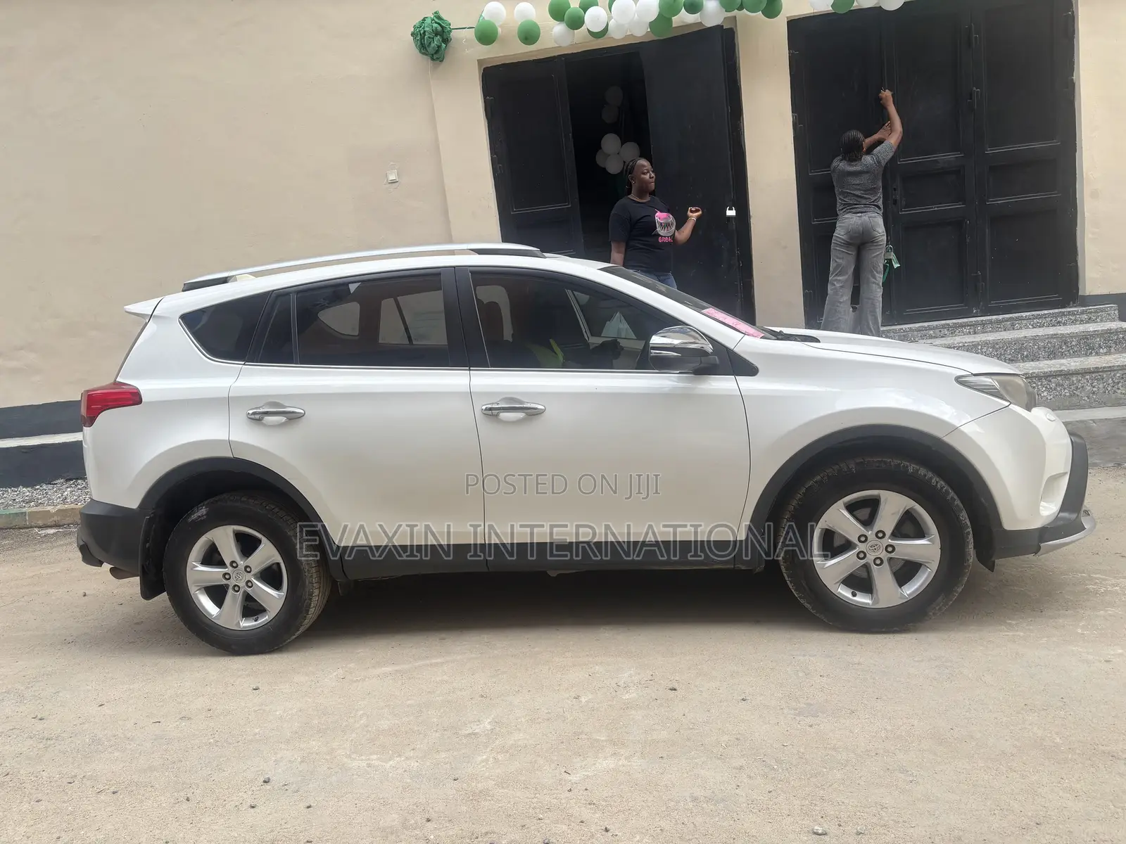 Toyota RAV4 2014 White