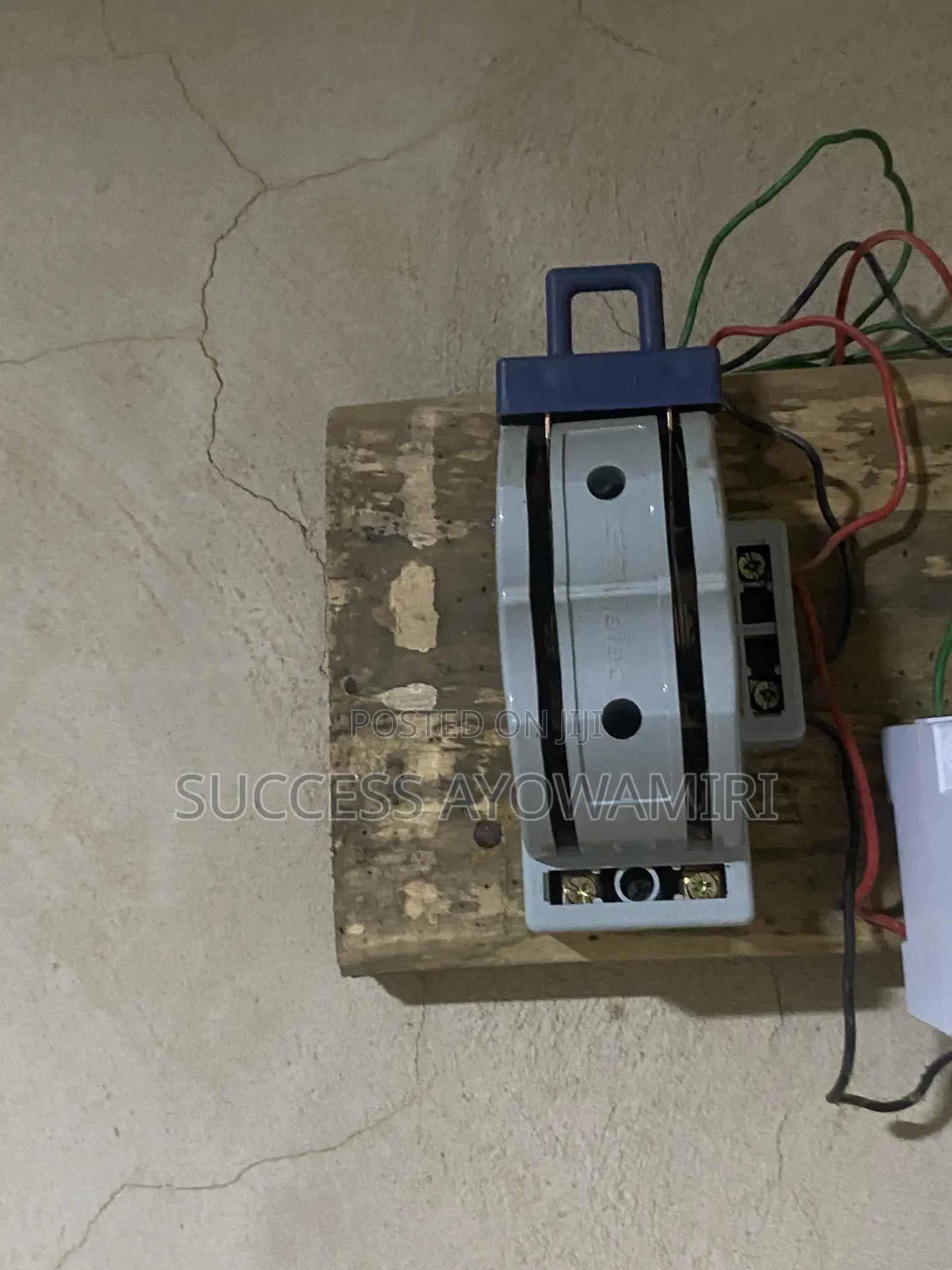 SOMelec 2P 100A Knife Switch – Brand New