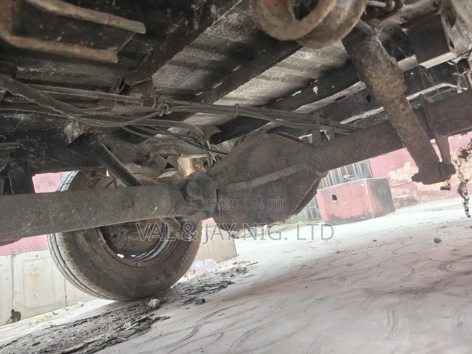 Mercedes Benz Cooling Truck / Van - Foreign Use