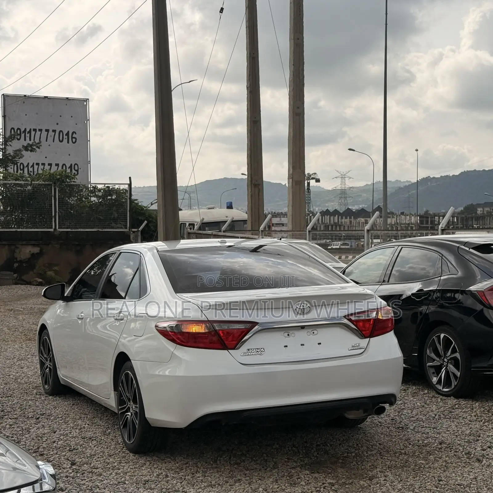 Toyota Camry 2016 White