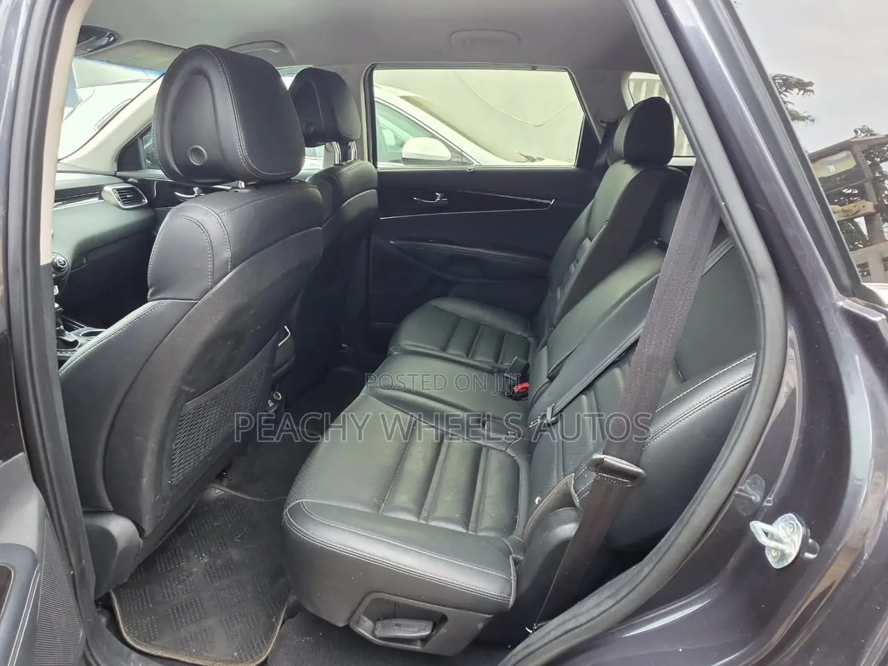Kia Sorento 4dr SUV 2016 Black
