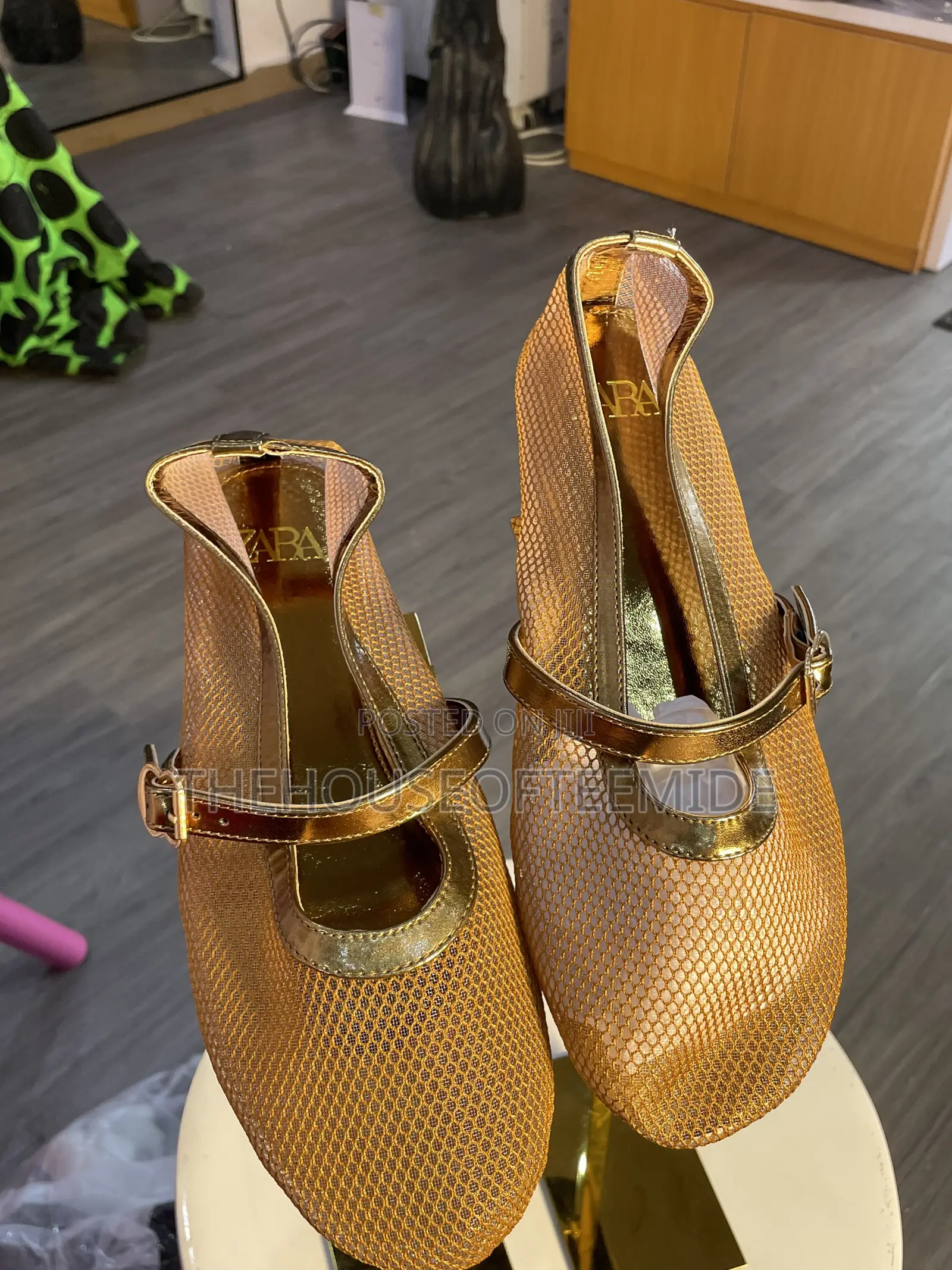 Brown Flat Shoes for Women