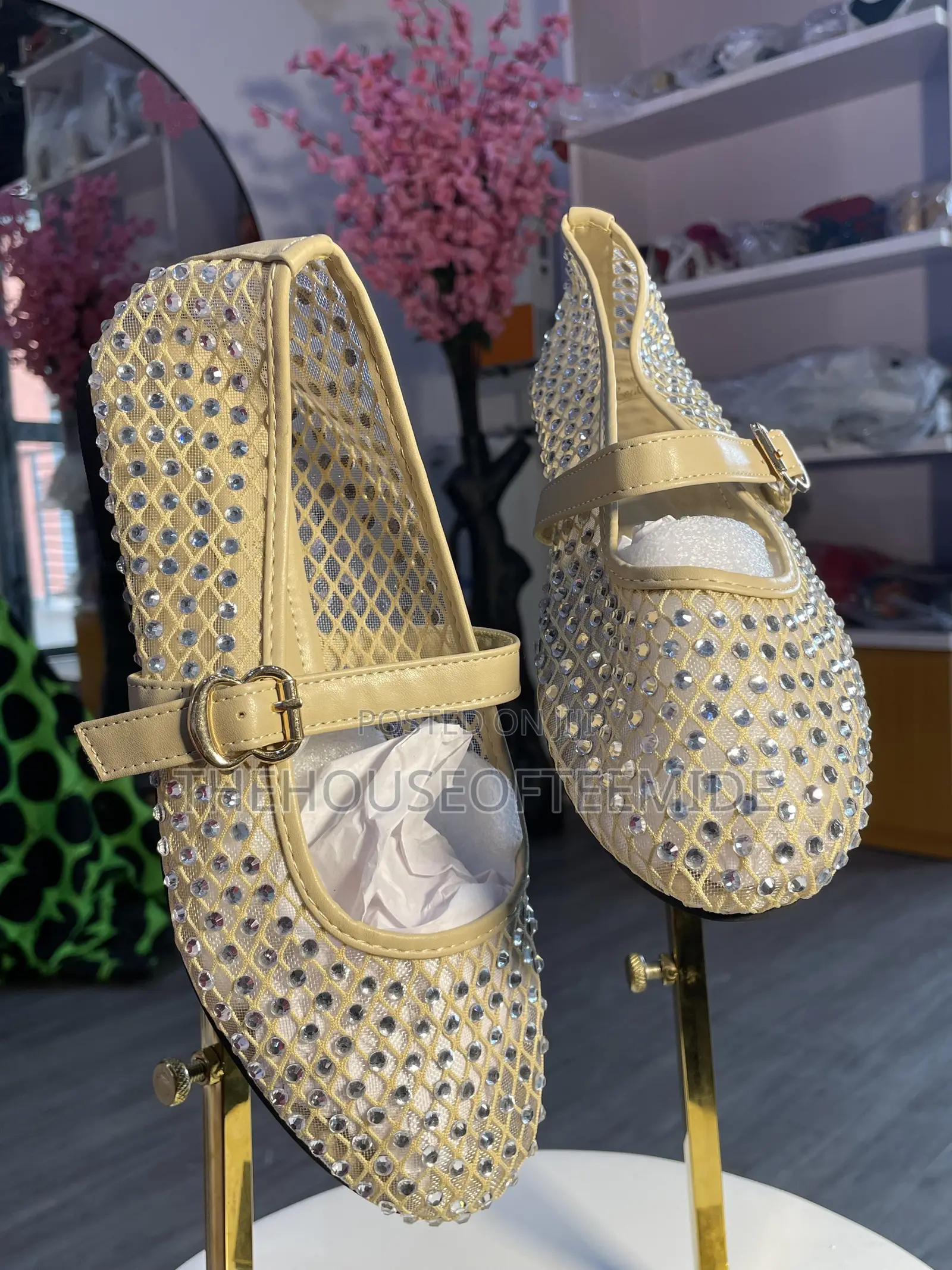 Fully Stoned Flat Shoe