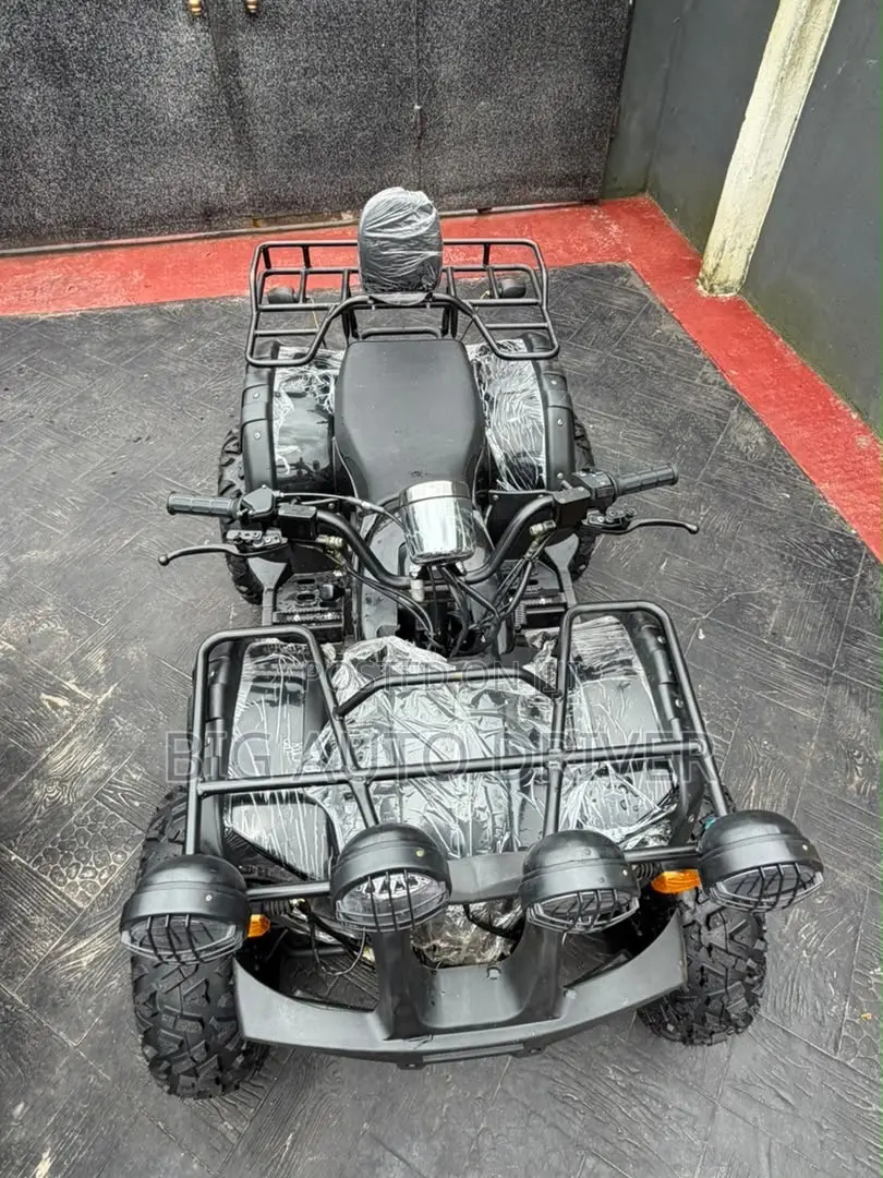 New Suzuki 2024 Black