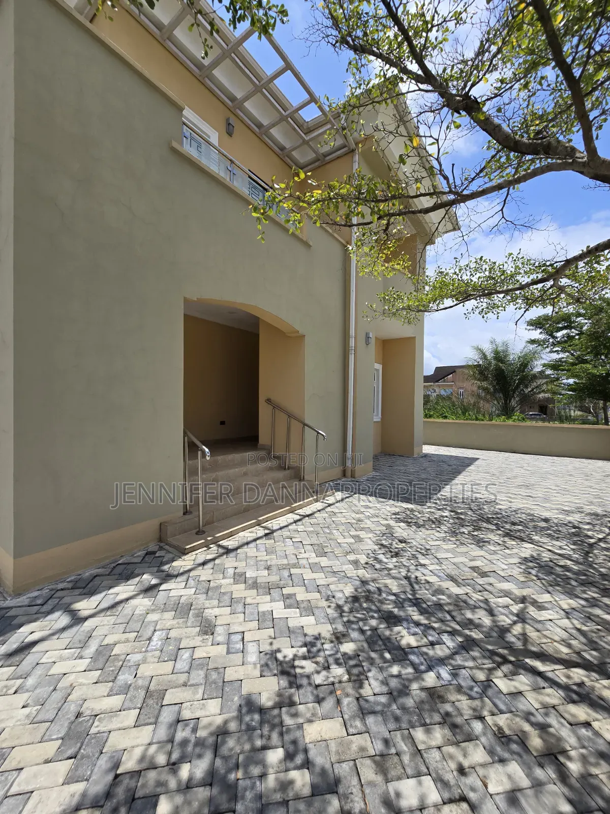 4bdrm Duplex in Abijo for sale