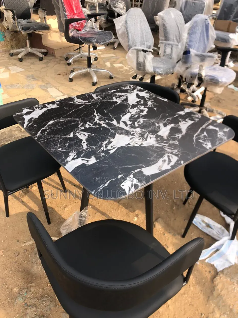 Luxury High Class Dinning Set