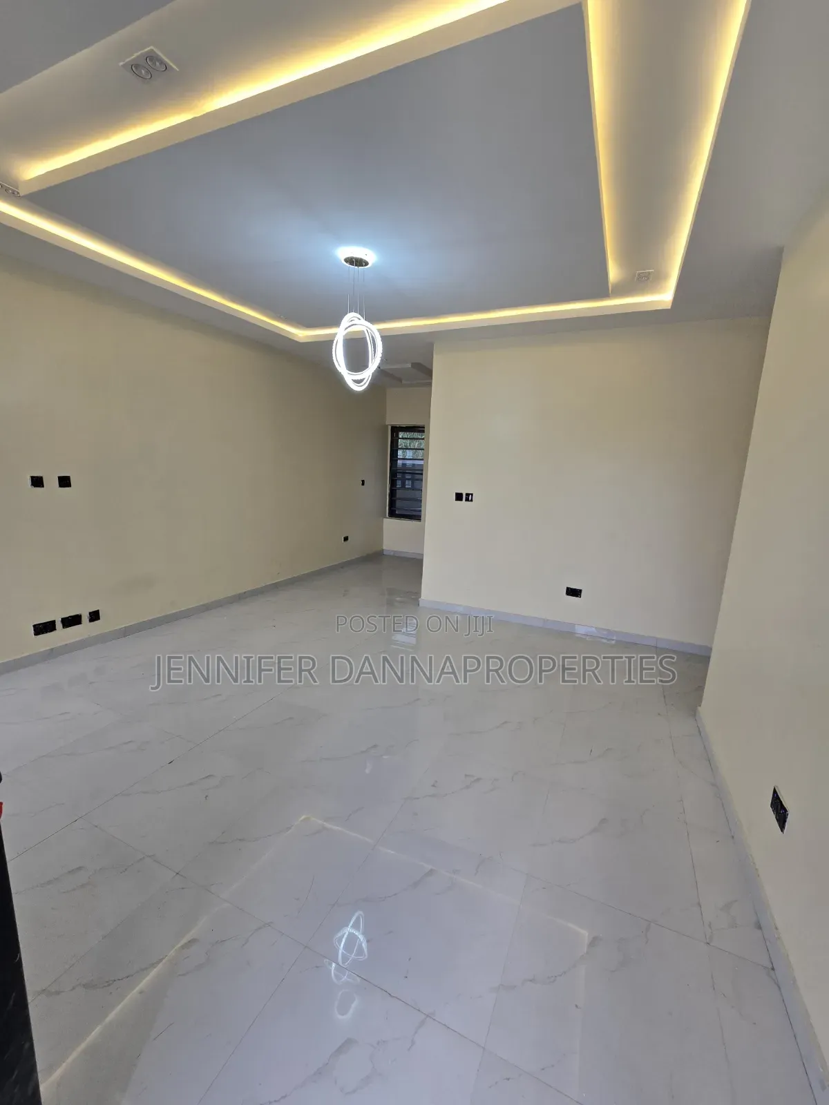 3bdrm Bungalow in Awoyaya for sale