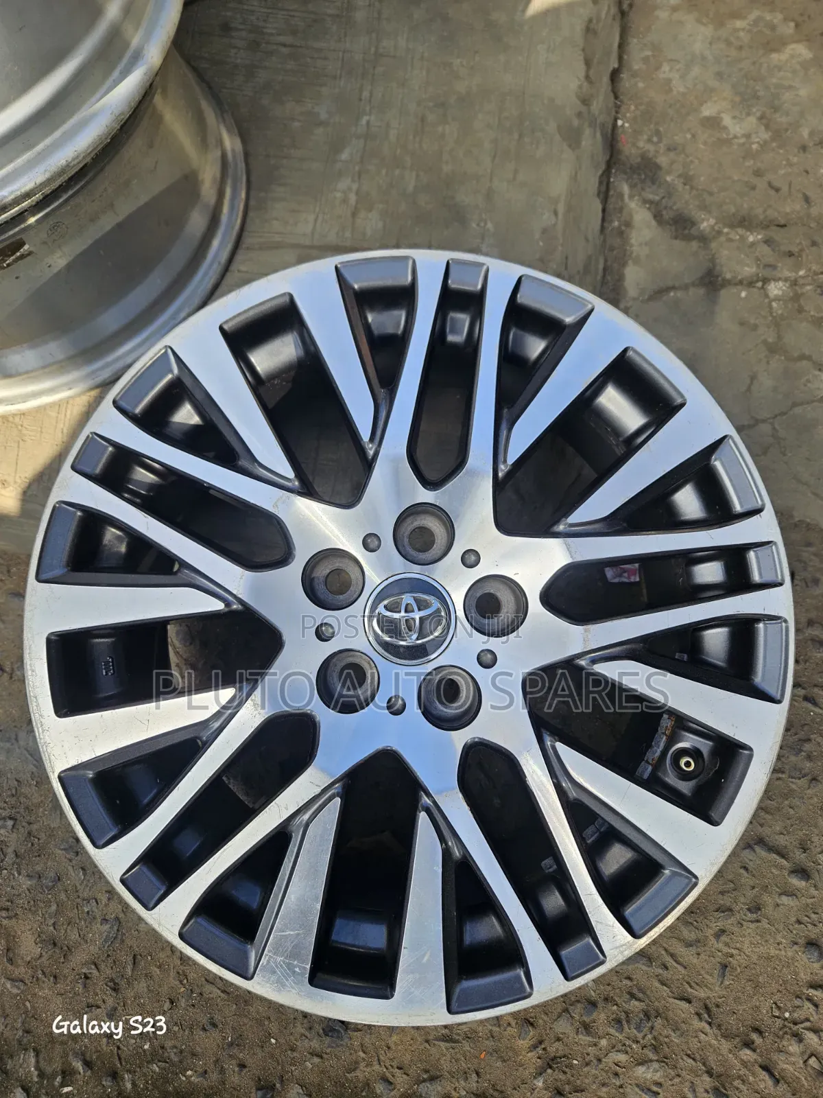 18'' Certified OEM Quality Alloy Rims With 5yrs Guaranteed