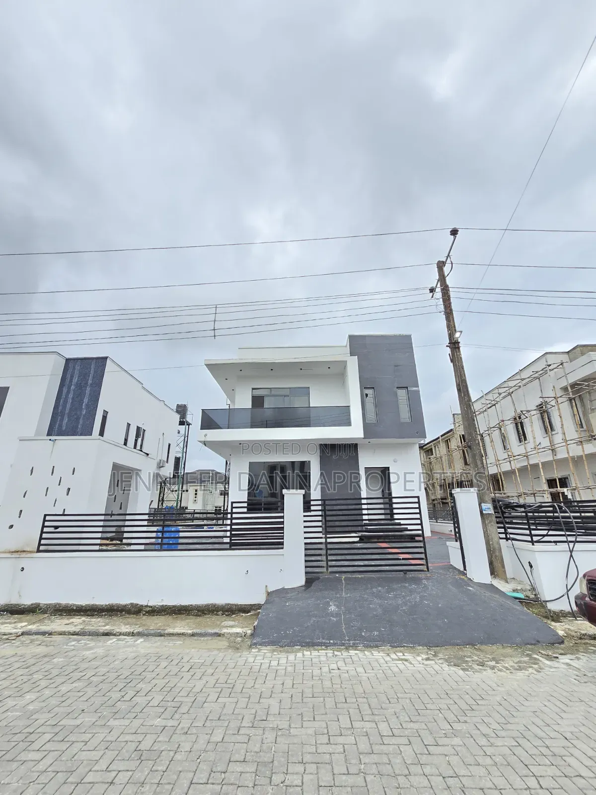 4bdrm Duplex in Sangotedo for sale