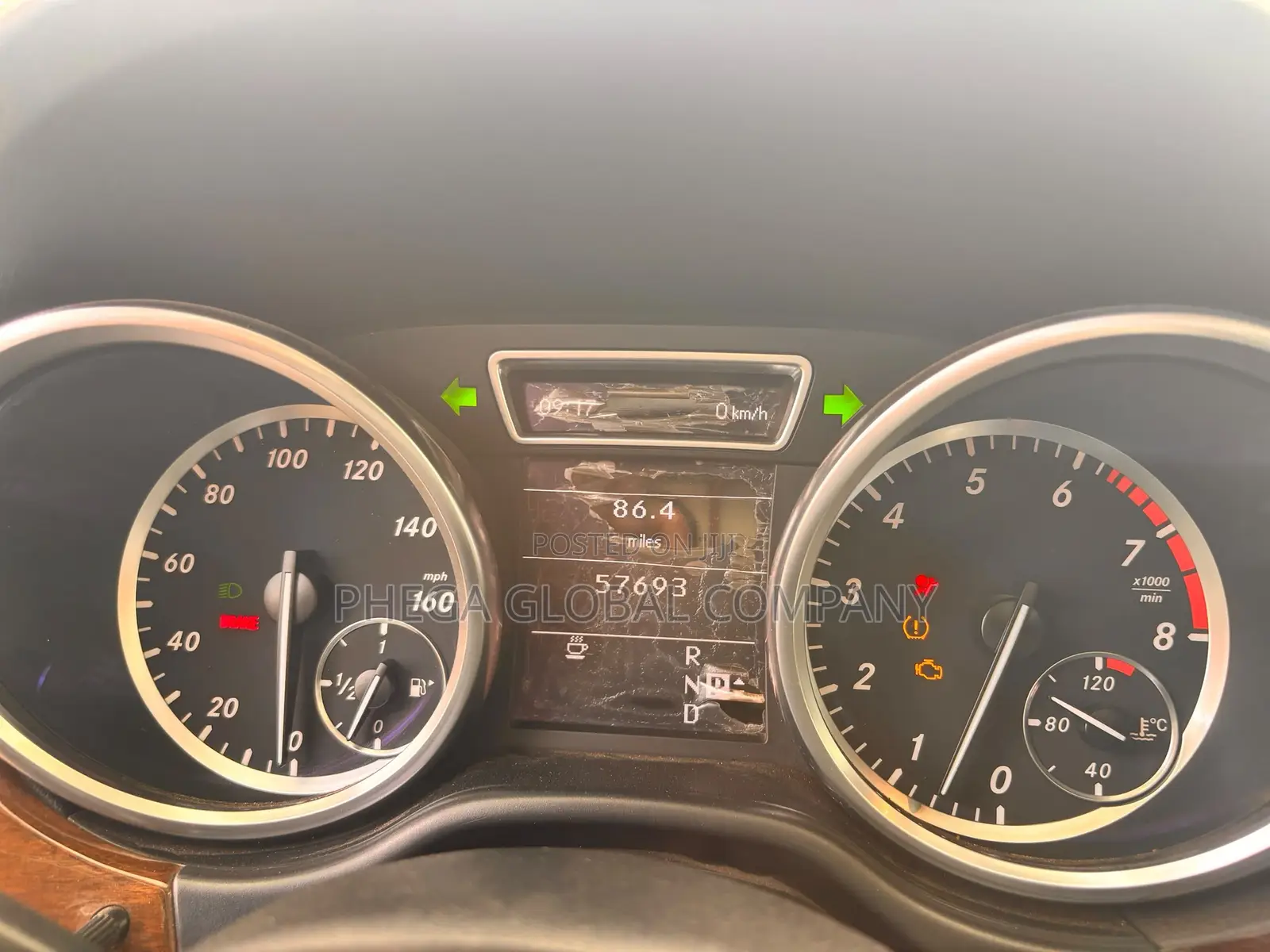 Mercedes-Benz M Class ML350 4MATIC 4dr SUV AWD (3.5L 6cyl 7A) 2014 Gray